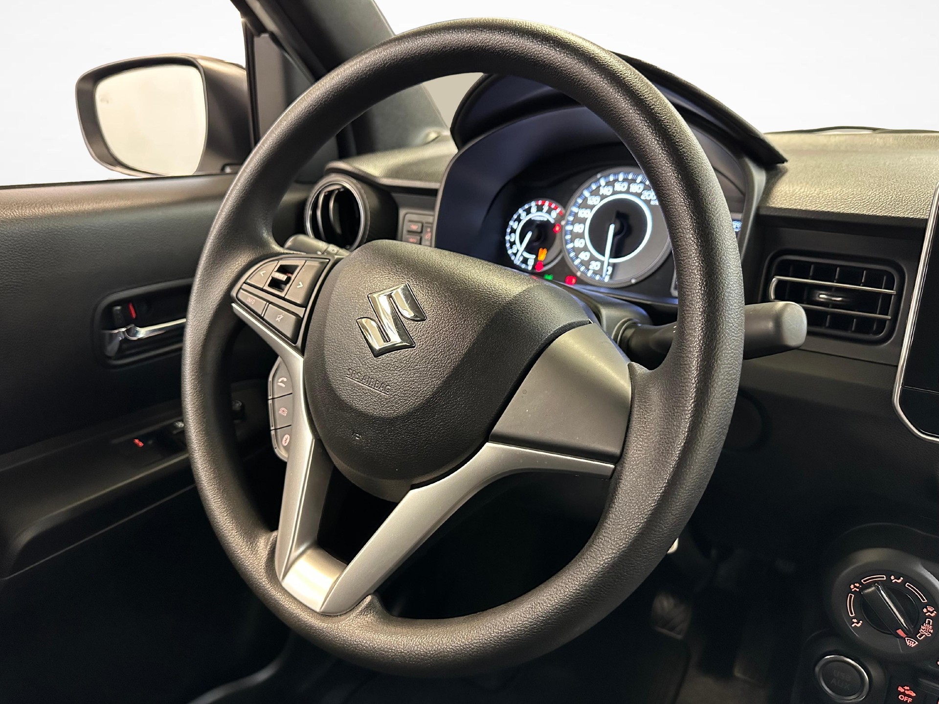 SUZUKI Ignis 1.2 Compact+ Hybrid-image-6
