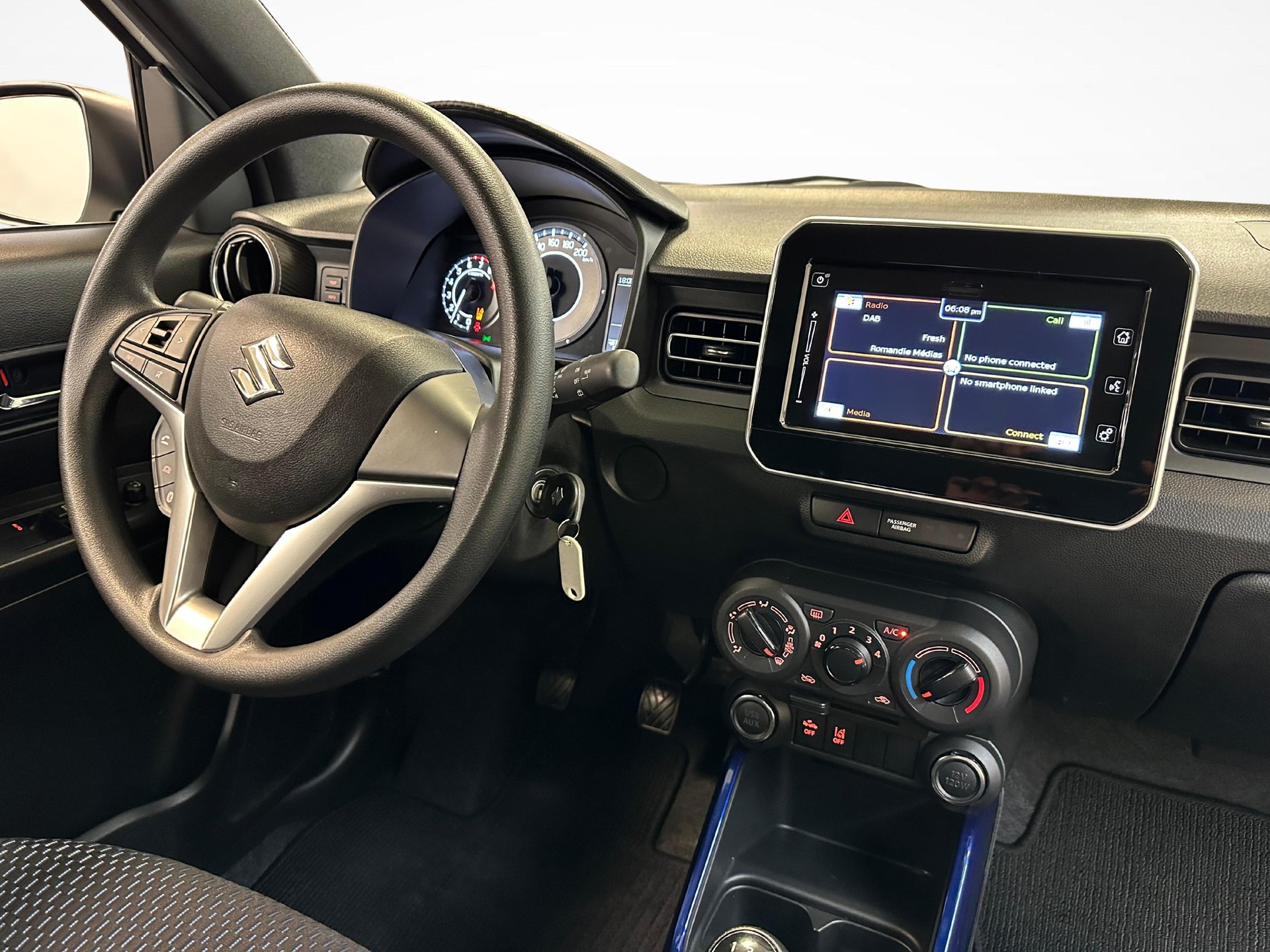 SUZUKI Ignis 1.2 Compact+ Hybrid-image-5