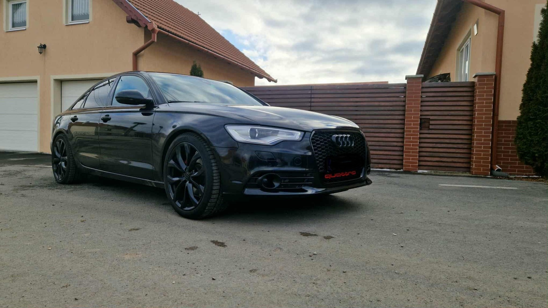 AUDI 3.0 V6 TDI 245 quattro S-Tr-image-1