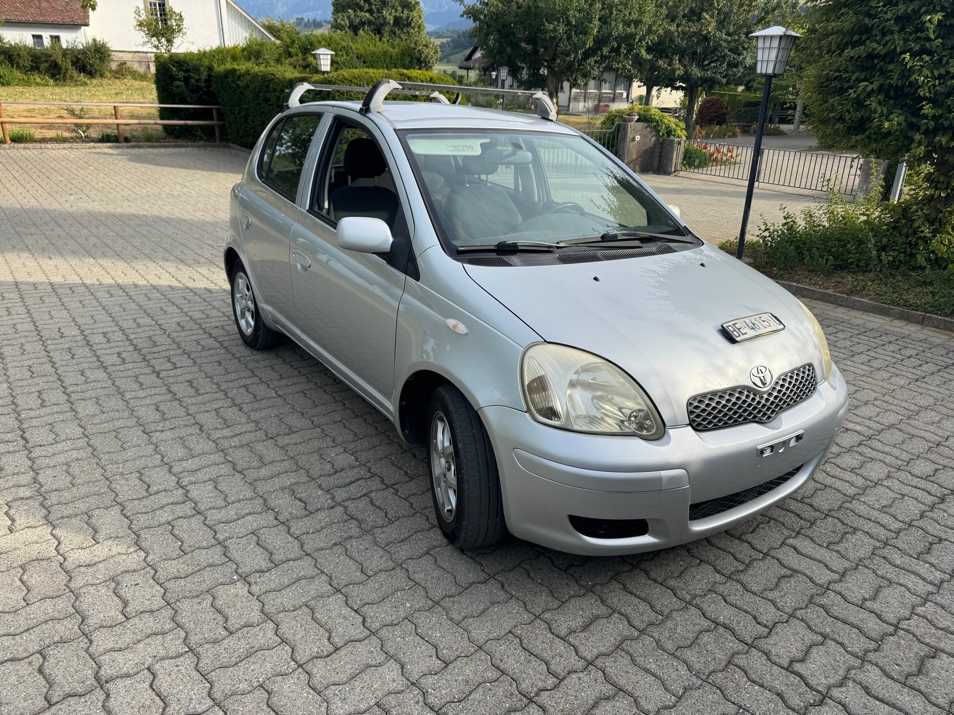TOYOTA Yaris 1.4 D-4D Linea Sol-image-0