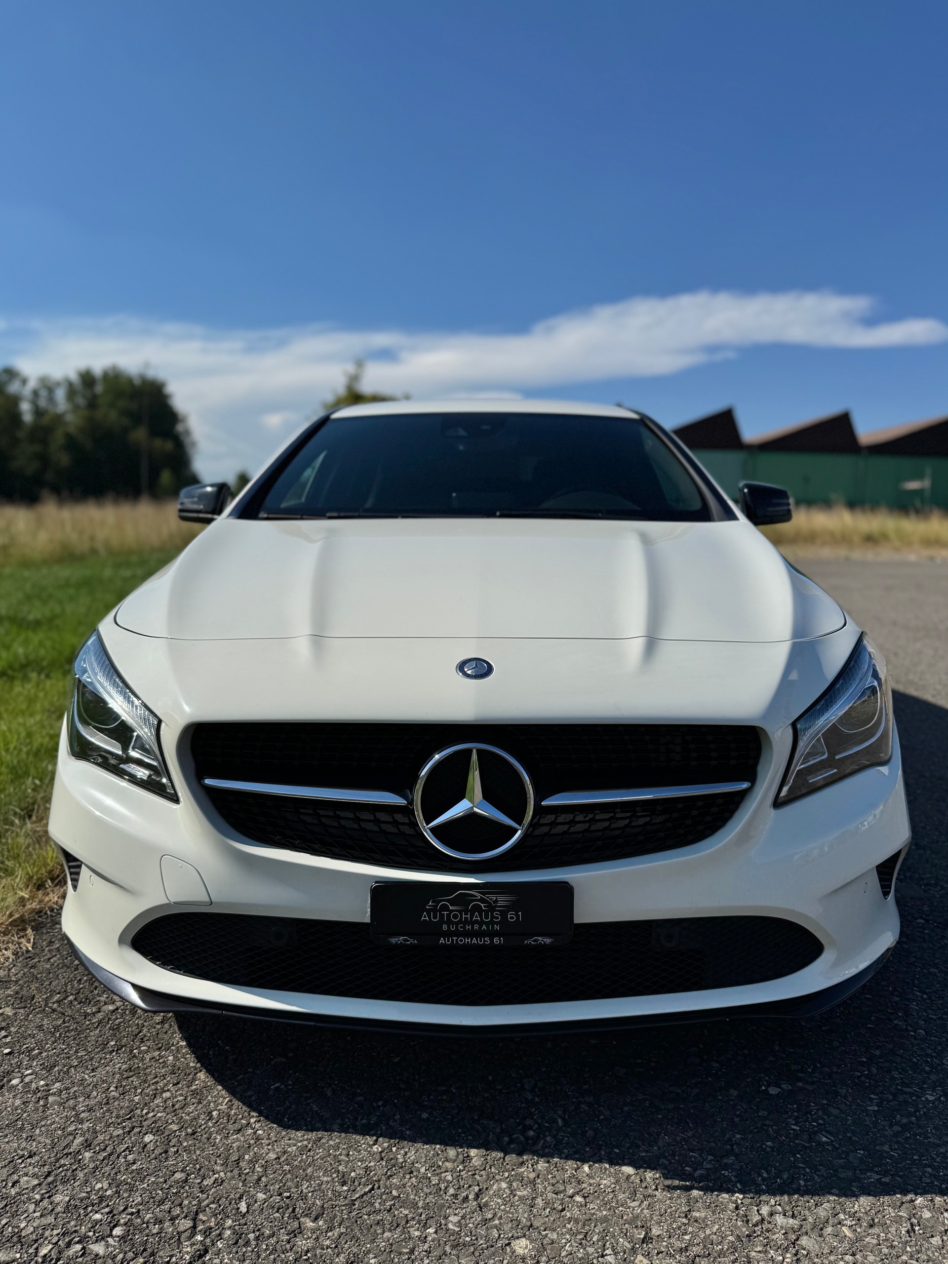 MERCEDES-BENZ CLA Shooting Brake 200 Night Star 7G-DCT / ab MFK bei Verkauf-image-3