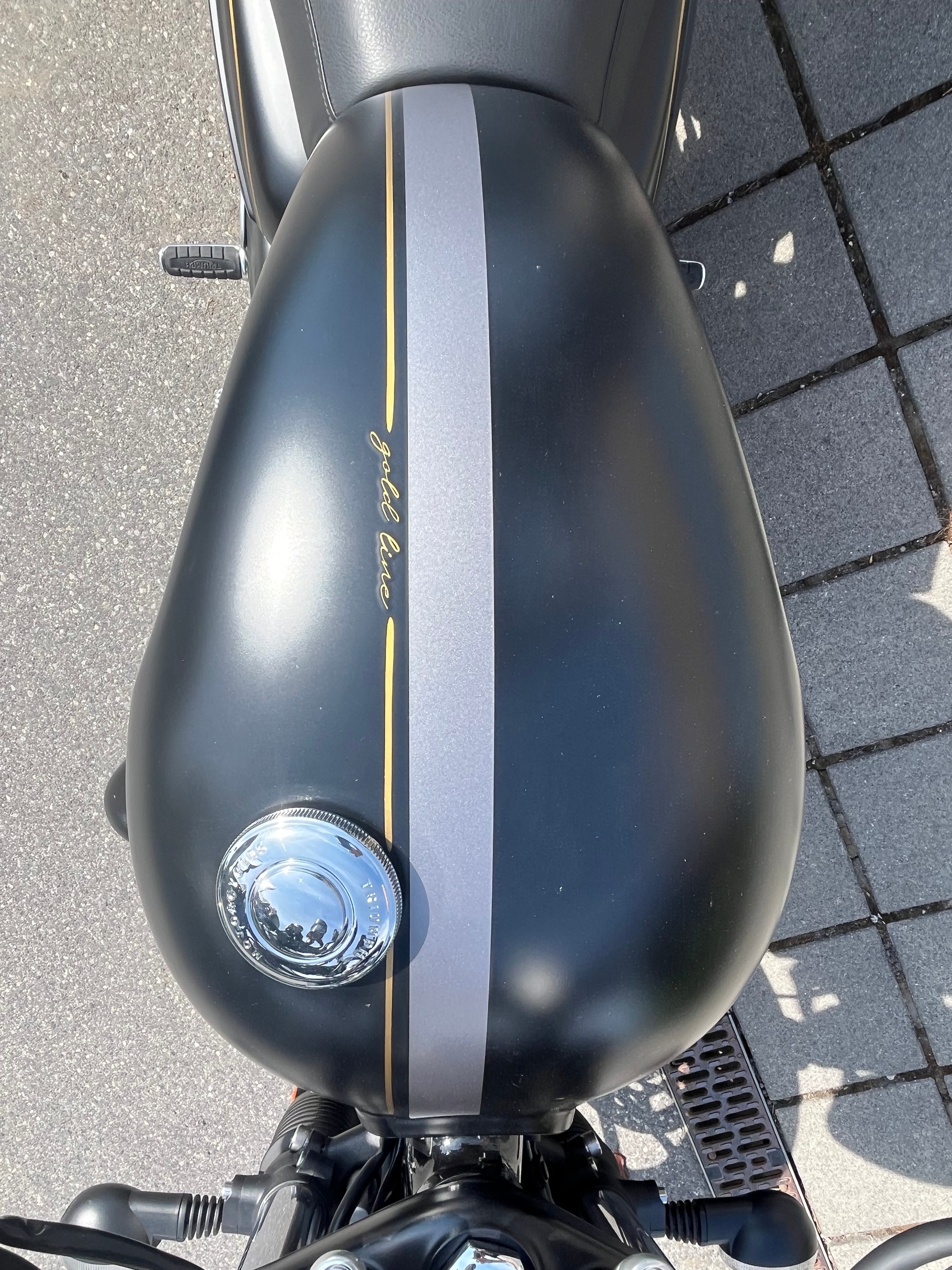 TRIUMPH Street Twin 900 Gold Line (35kW)-image-5