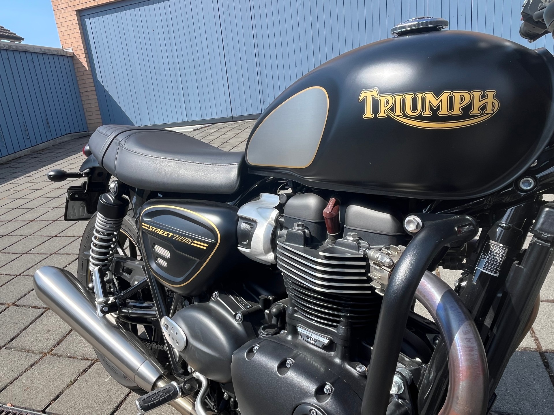TRIUMPH Street Twin 900 Gold Line (35kW)-image-6