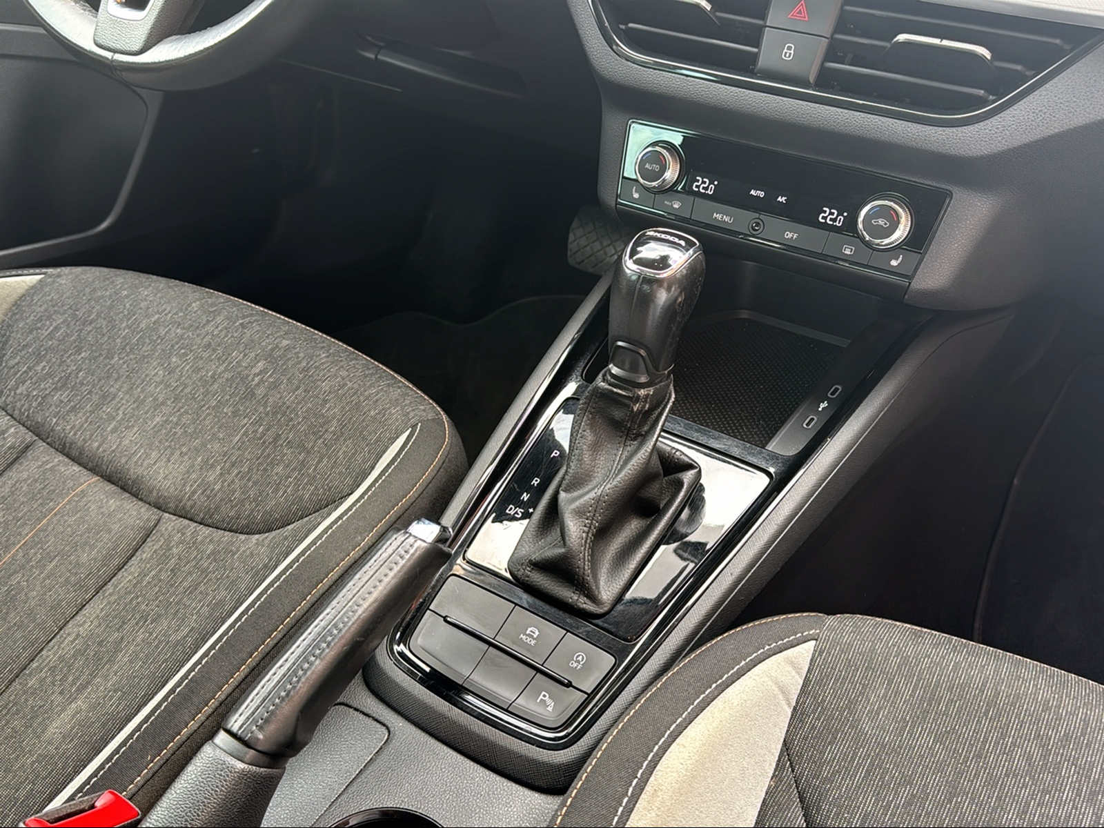 SKODA Kamiq 1.5 TSI ACT Style DSG-image-14