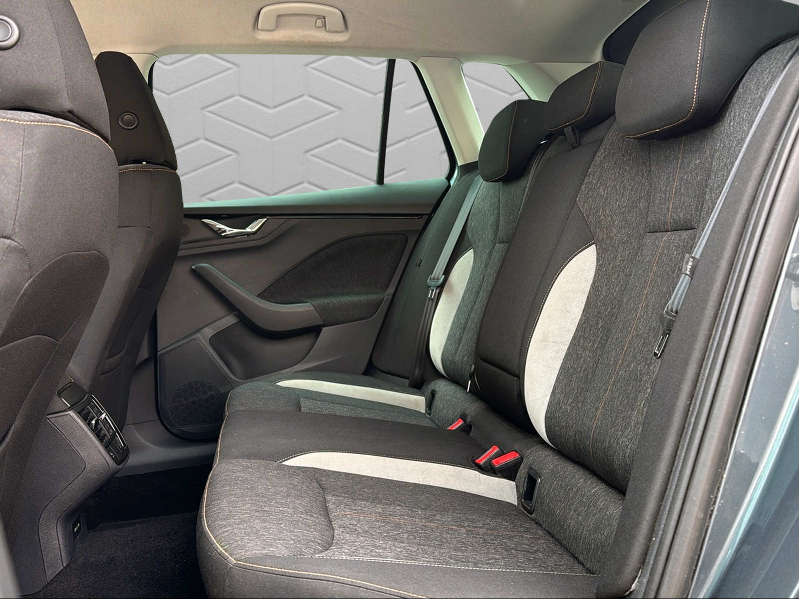 SKODA Kamiq 1.5 TSI ACT Style DSG-image-15