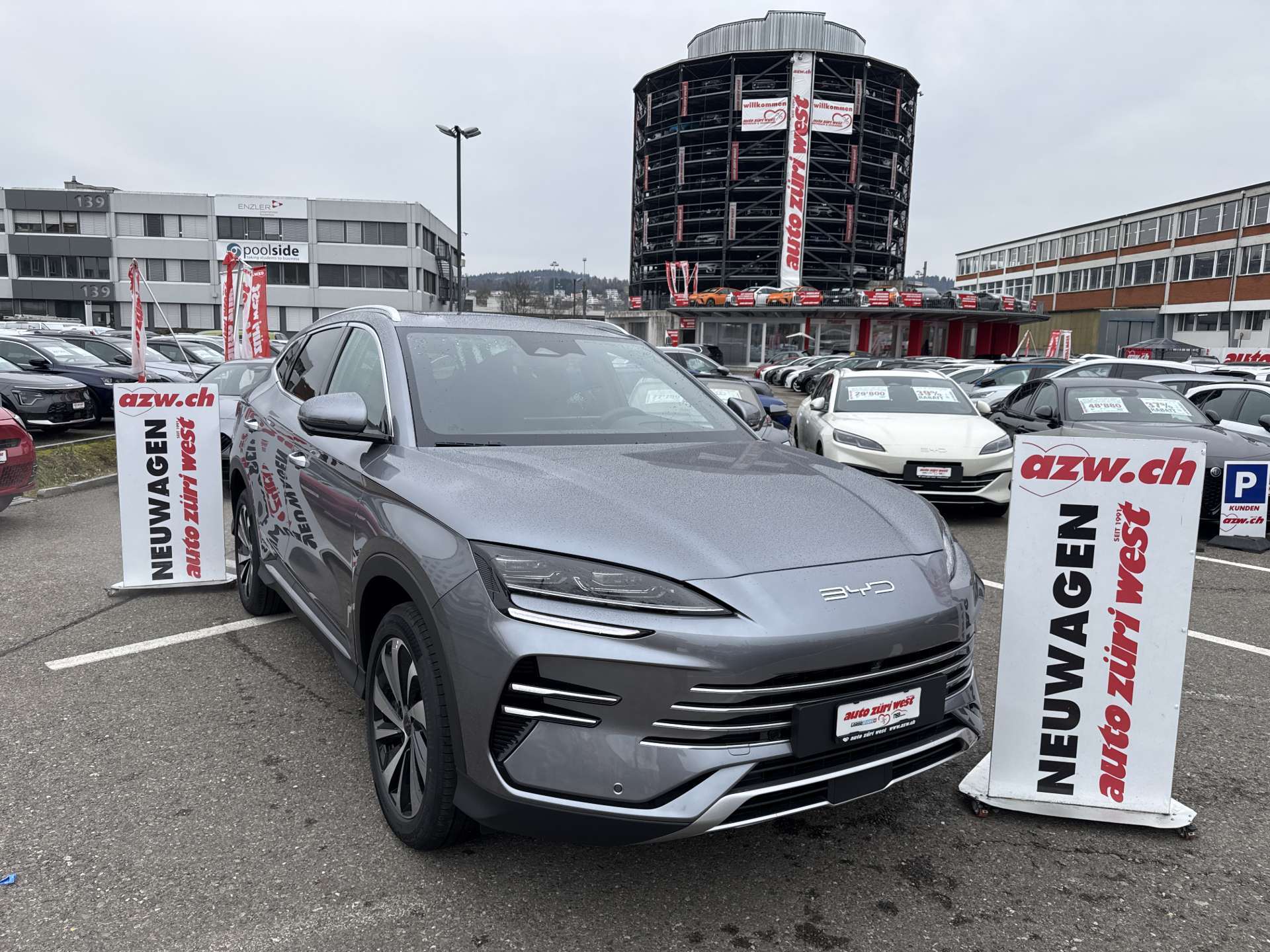 BYD Seal U DM-i PHEV Design AWD 324PS Automat