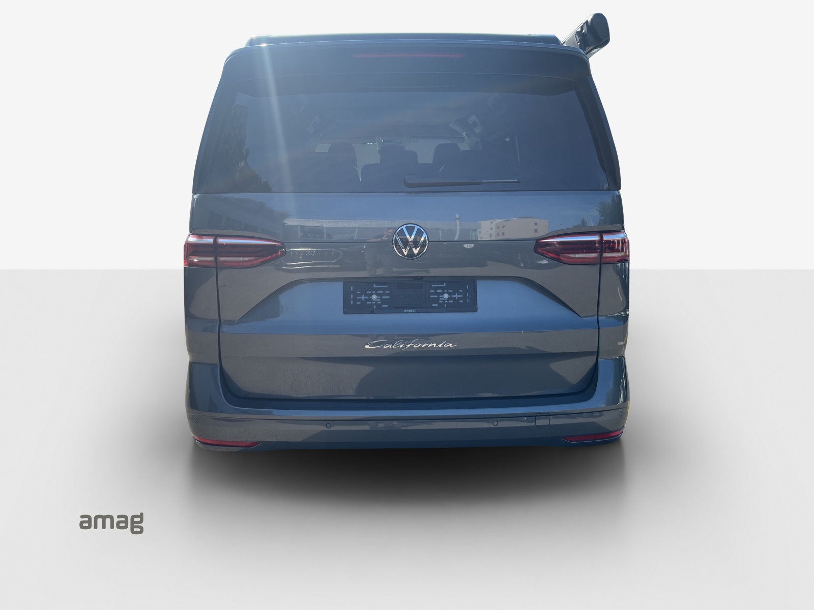 VW California 2.0 TDI Beach Tour-showroom-element-3