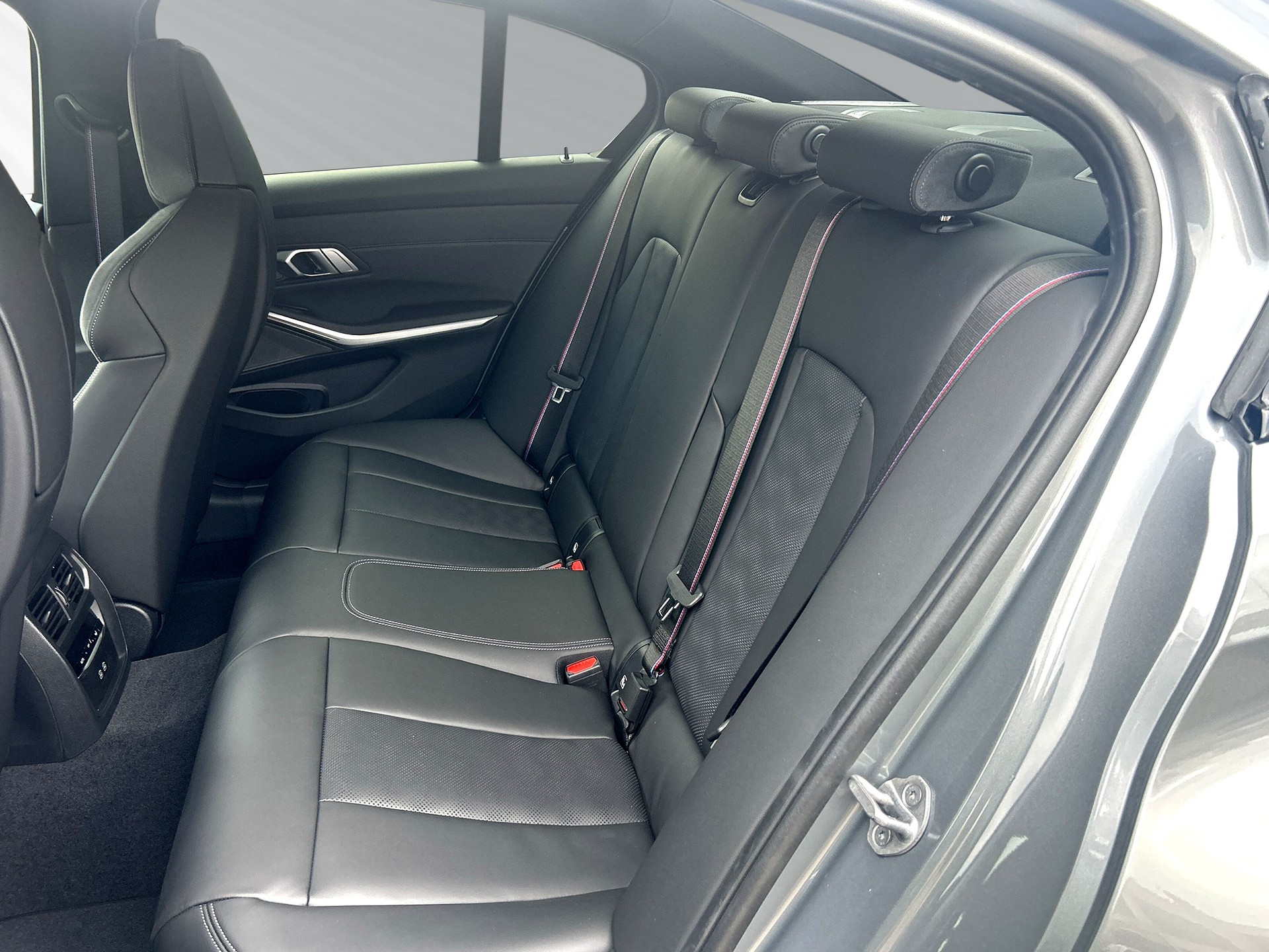 BMW M3 Competition-image-6