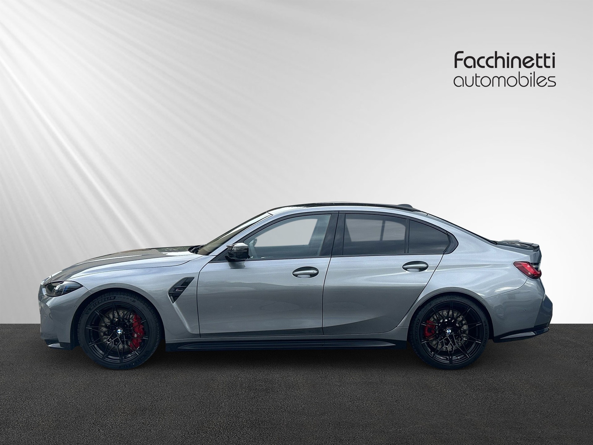 BMW M3 Competition-showroom-element-1