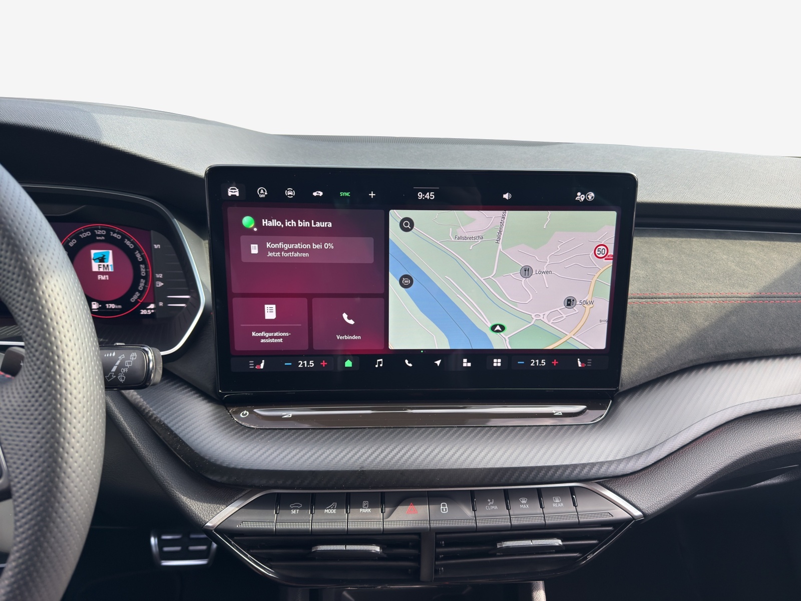 SKODA Octavia Combi 2.0 TSI DSG RS 30 Years Edition-image-10
