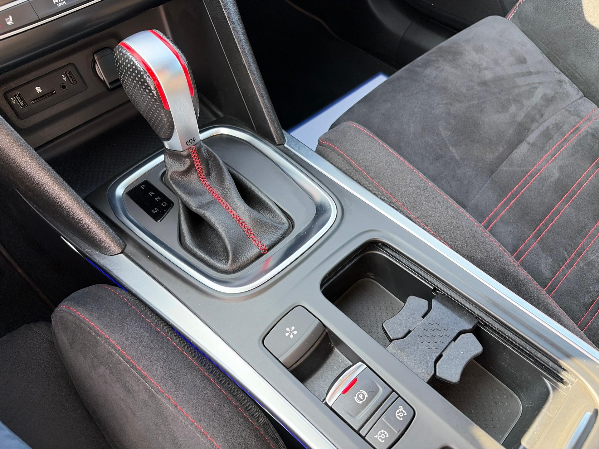 RENAULT Mégane Sport 1.8 T RS EDC 280-image-16