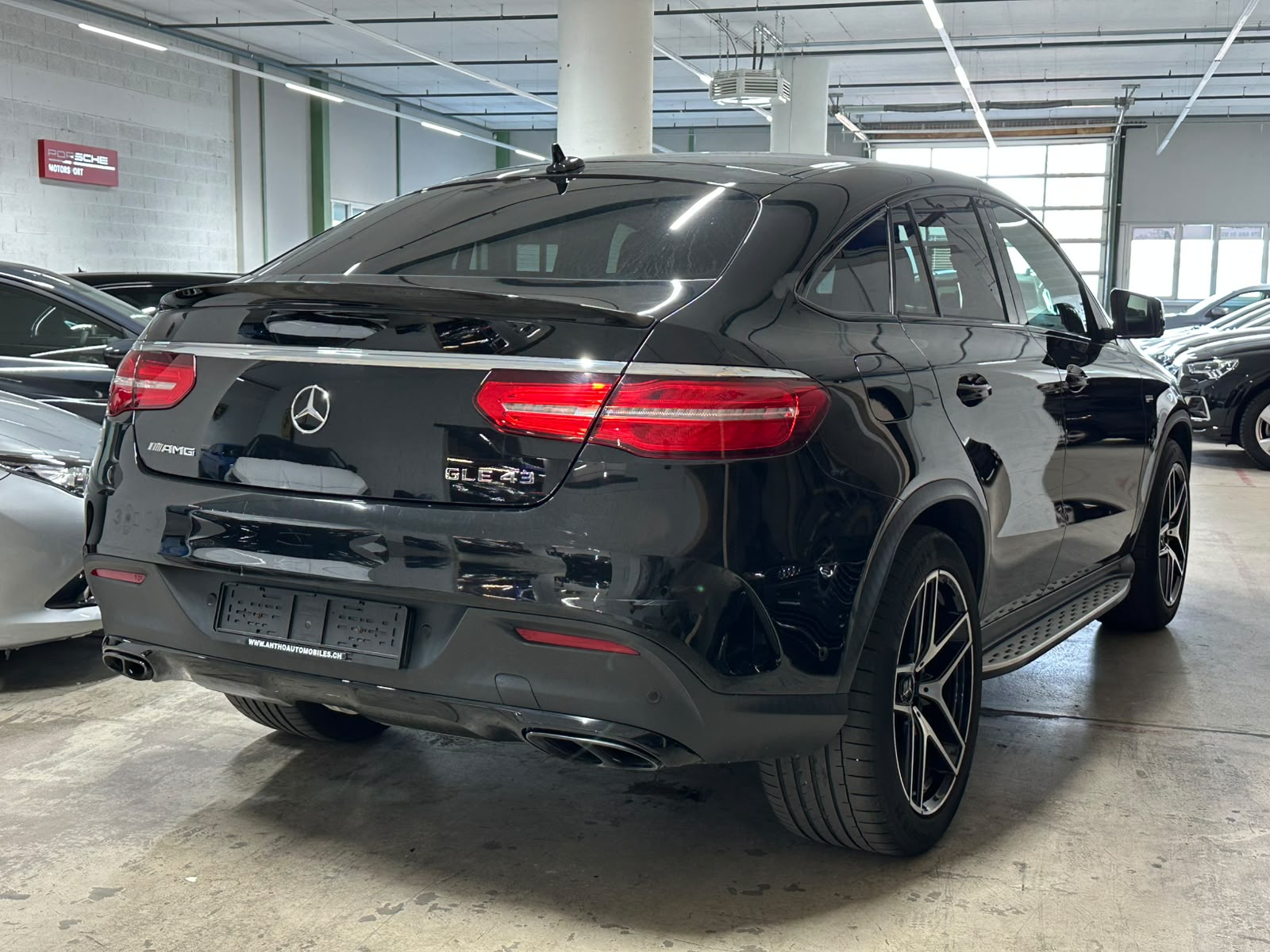 MERCEDES-BENZ GLE Coupé 43 AMG 4Matic 9G-Tronic-image-3