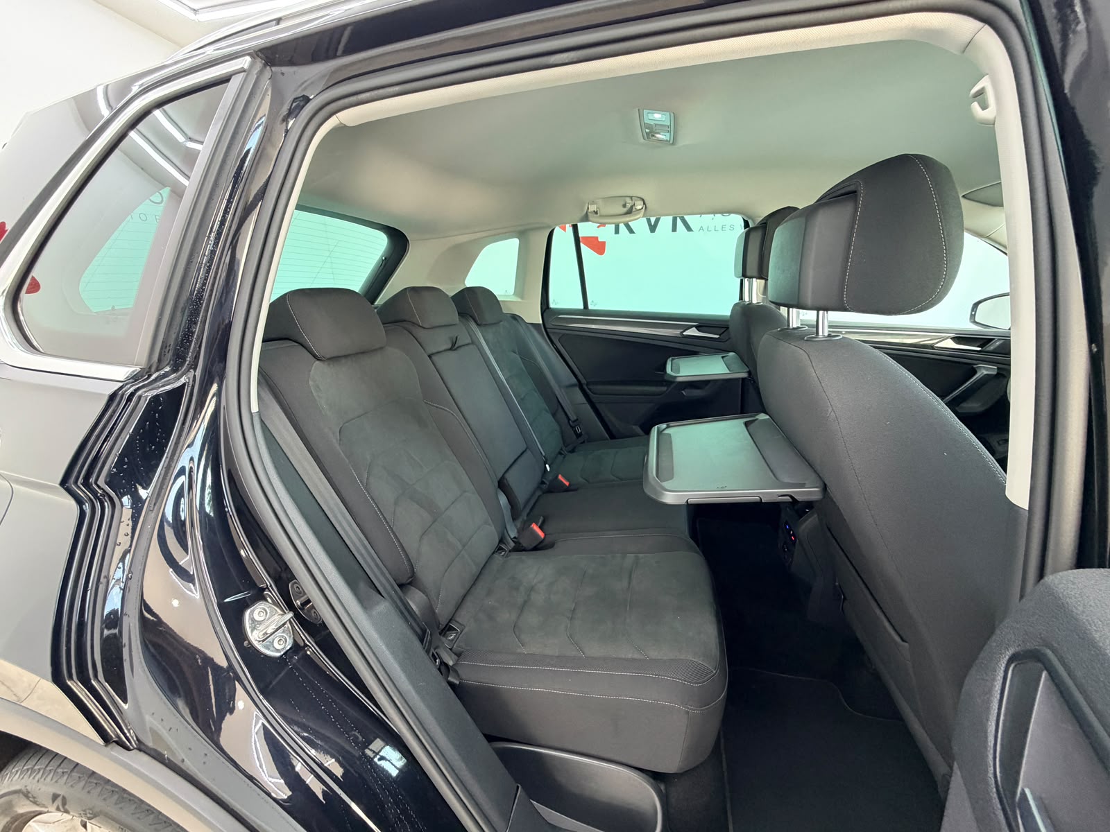 VW Tiguan 2.0TSI Highline 4Motion DSG-image-14