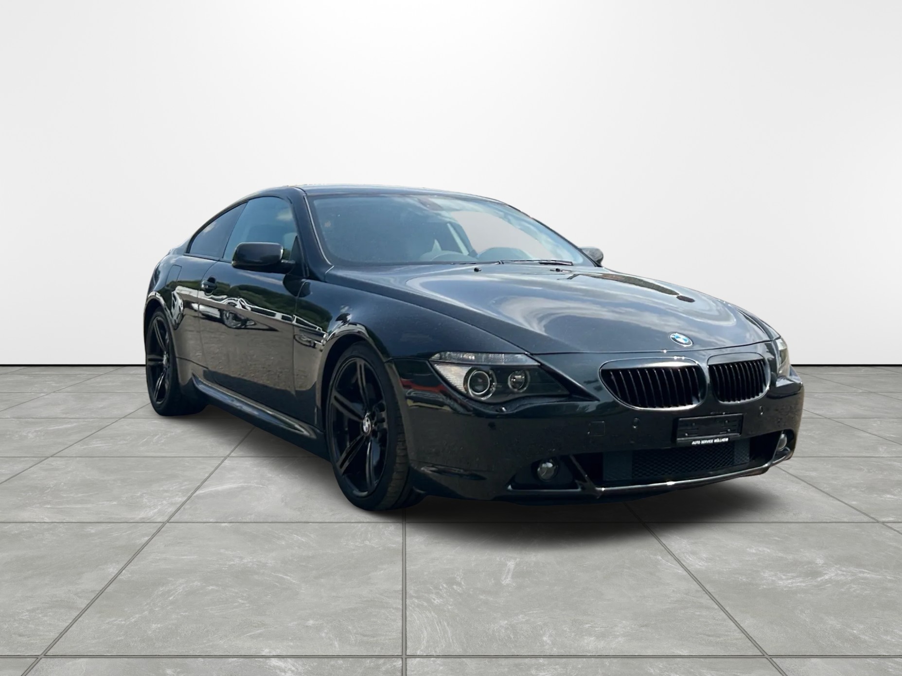 BMW 645i-image-2