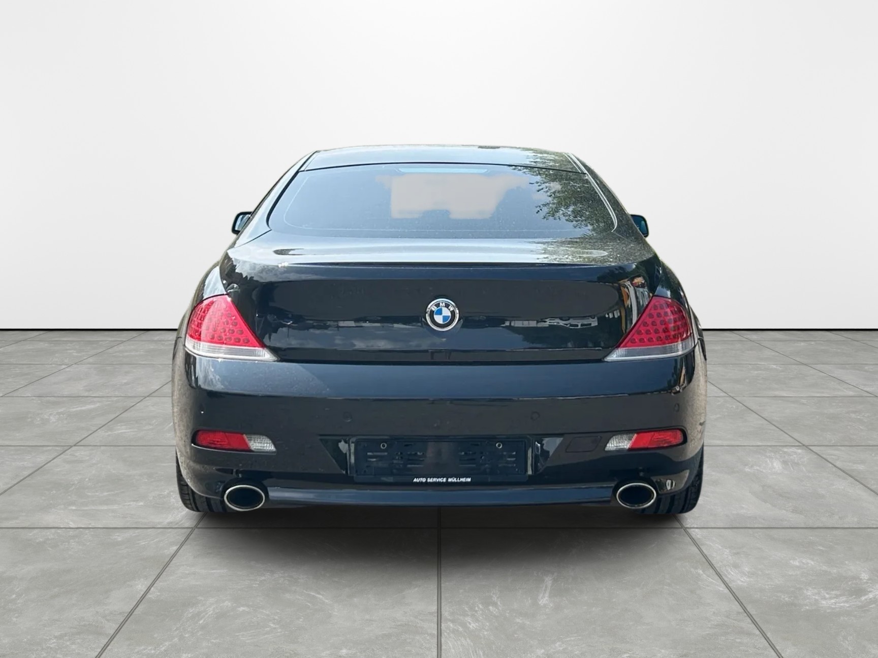 BMW 645i-image-7