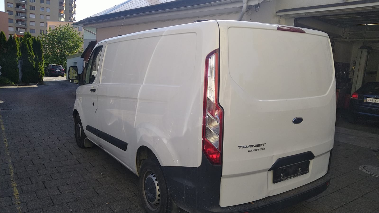 FORD Transit Custom Van 290 L1H1 Level 3-image-5