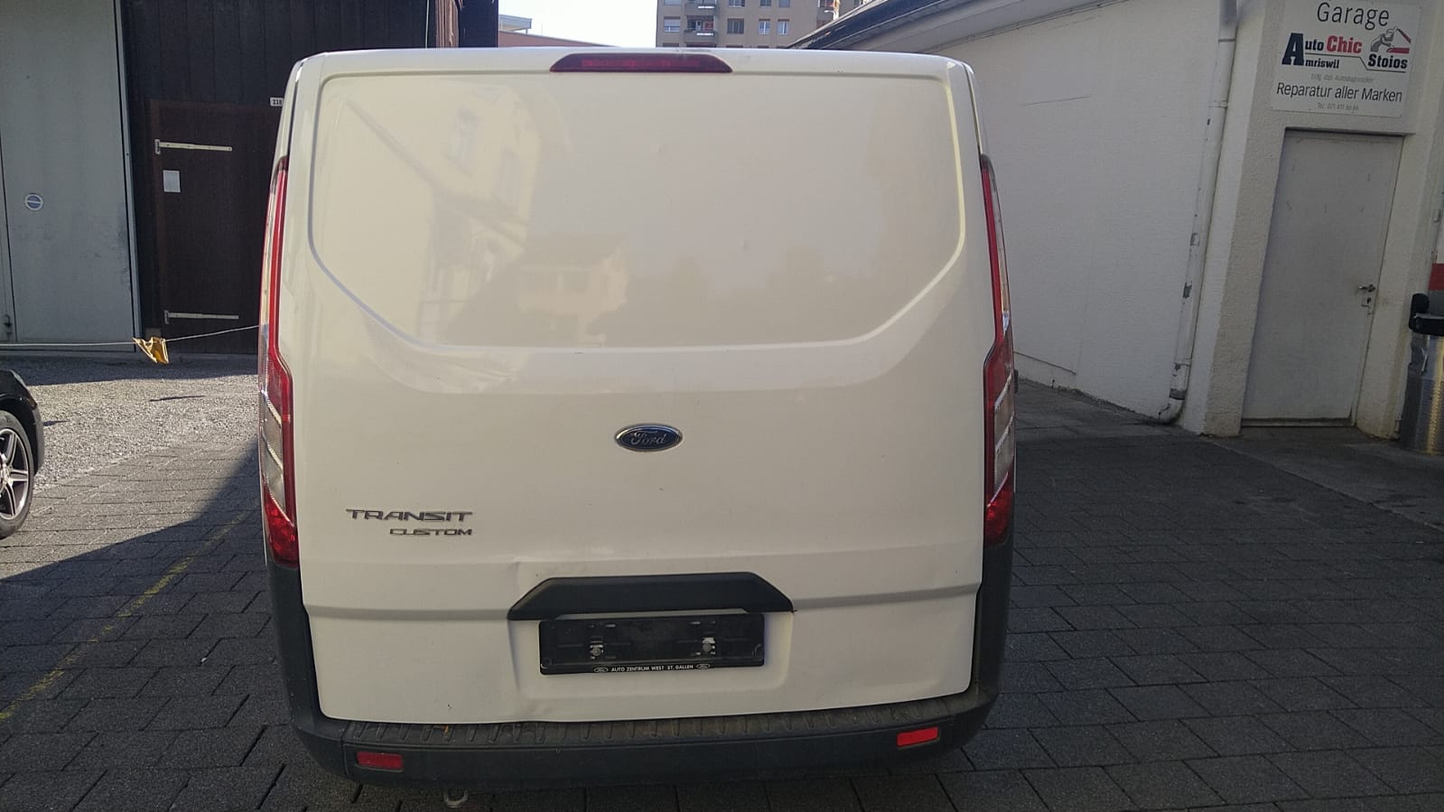 FORD Transit Custom Van 290 L1H1 Level 3-image-4