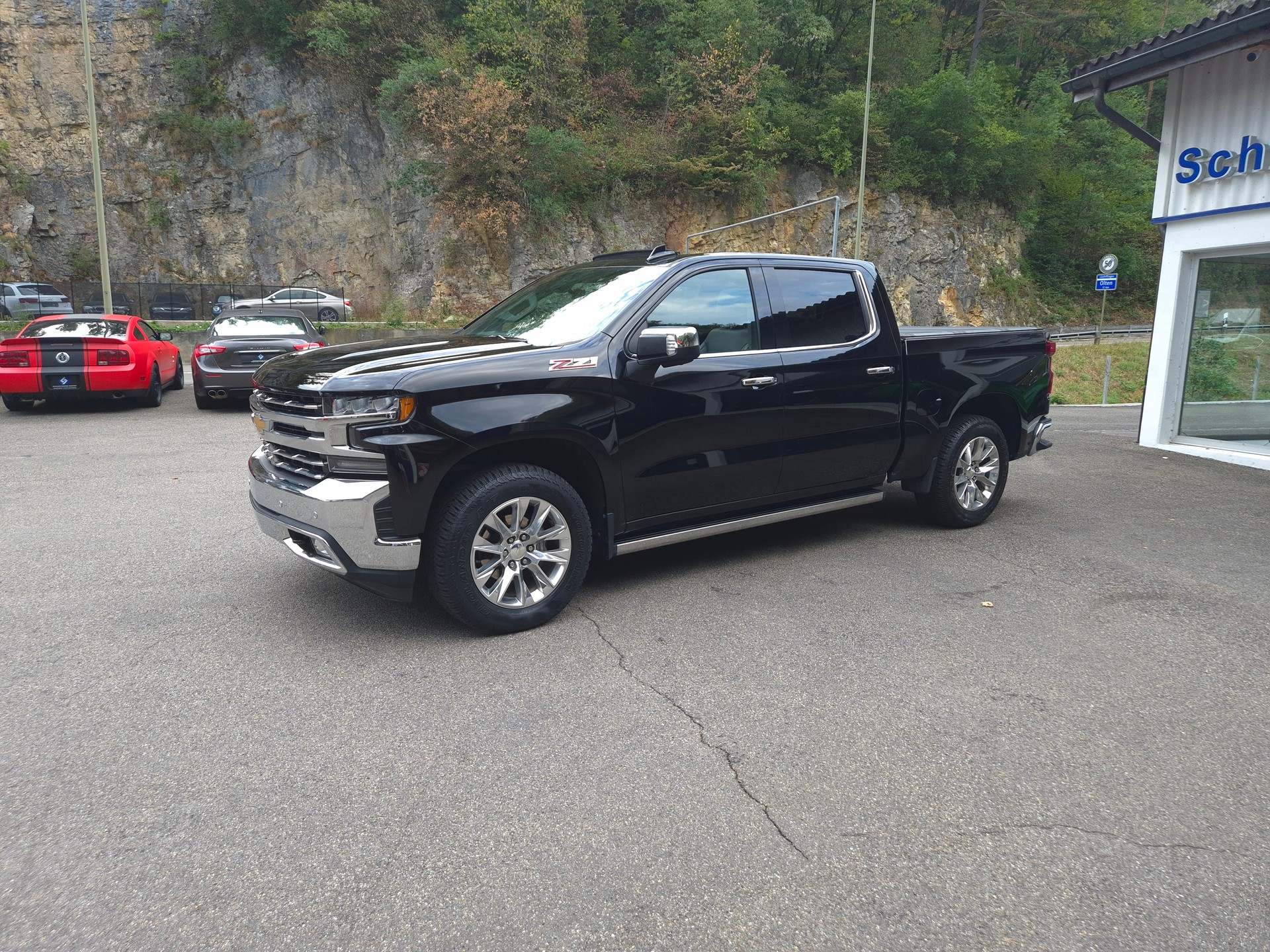 CHEVROLET Silverado 1500 LTZ V8-image-6