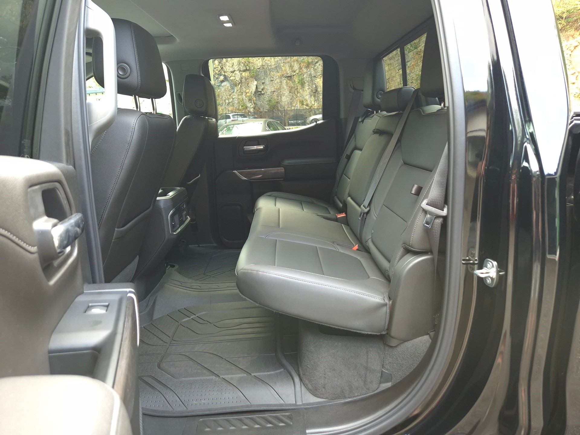 CHEVROLET Silverado 1500 LTZ V8-image-30