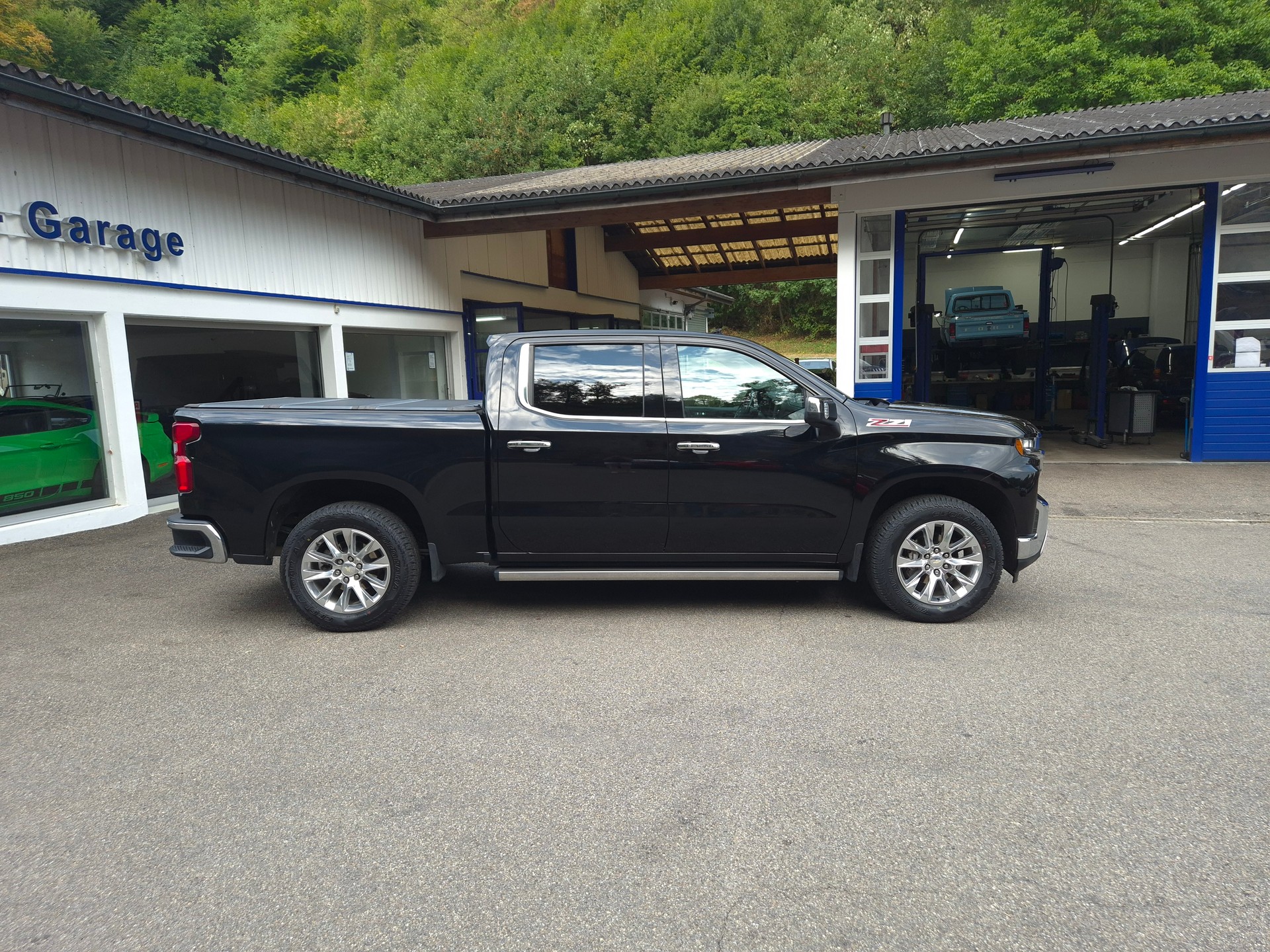 CHEVROLET Silverado 1500 LTZ V8-image-17
