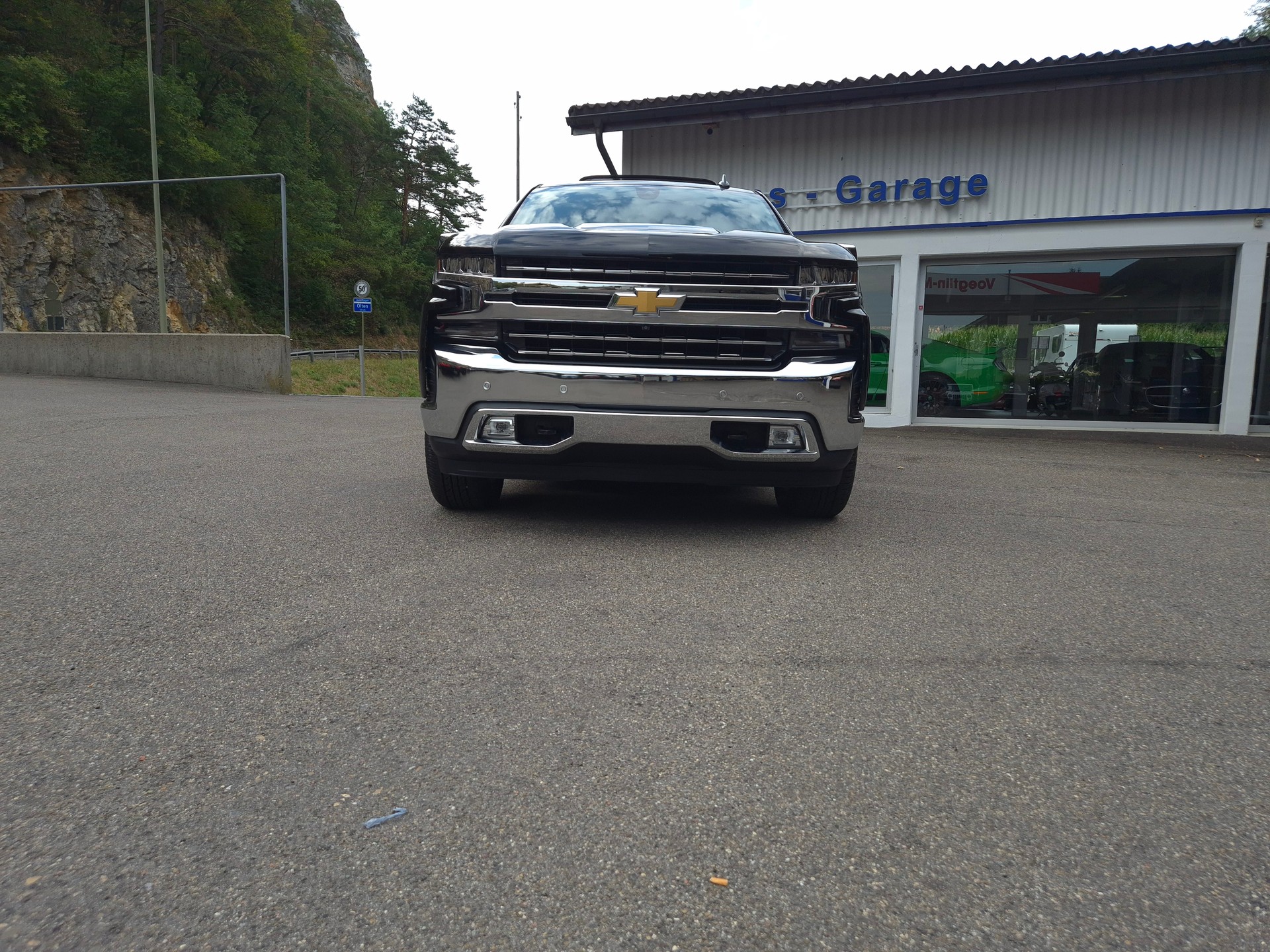 CHEVROLET Silverado 1500 LTZ V8-image-4
