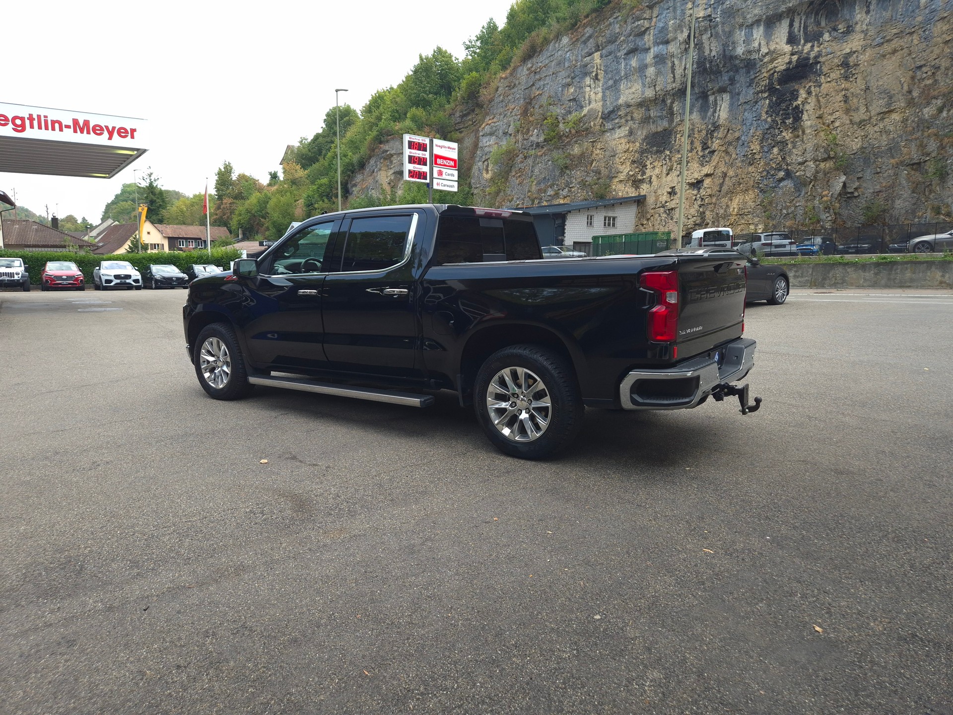 CHEVROLET Silverado 1500 LTZ V8-image-9