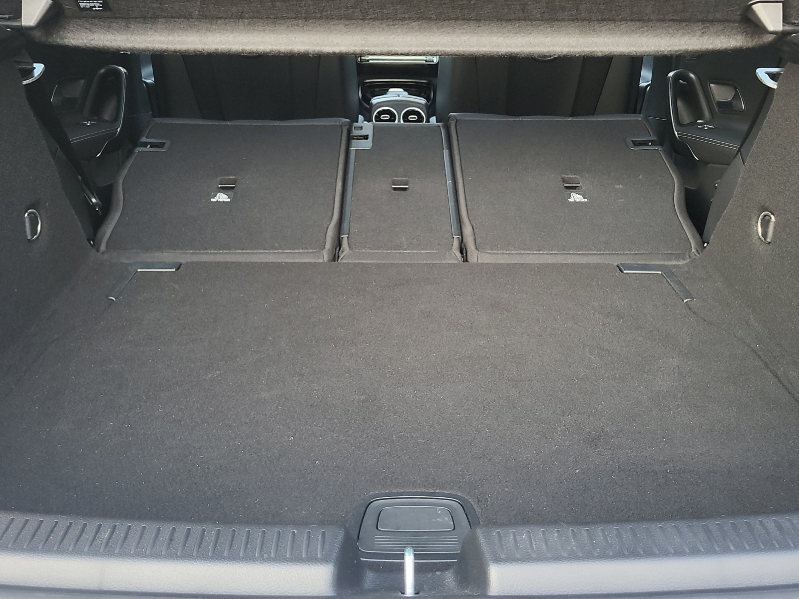 MERCEDES-BENZ A 45 S AMG 4matic+-image-16