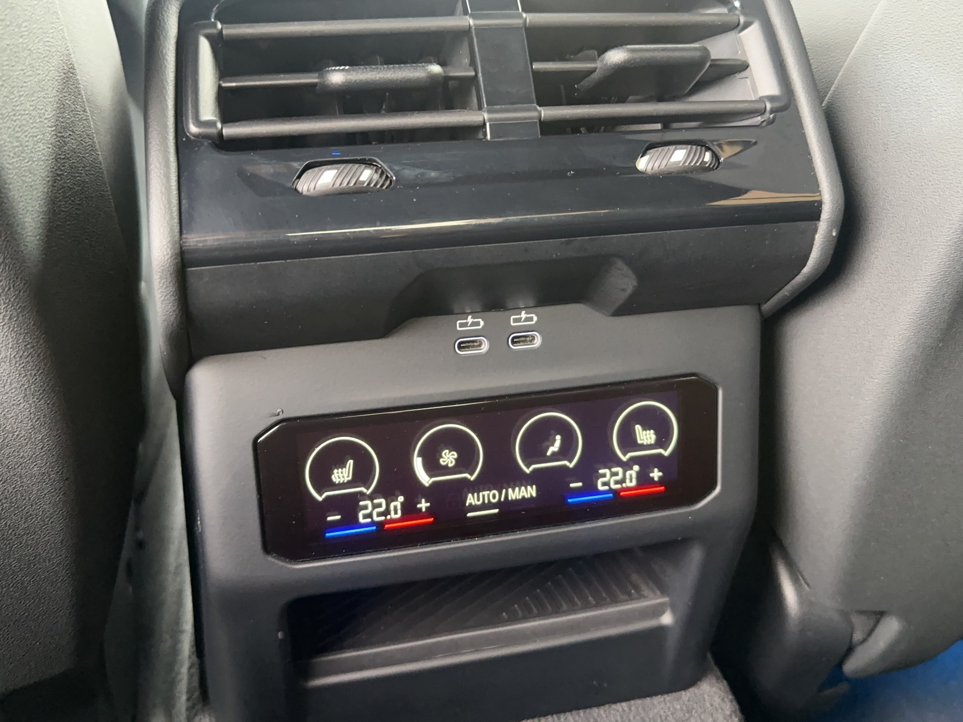 BMW 520d xDrive 48V M Sport 4x4-image-20