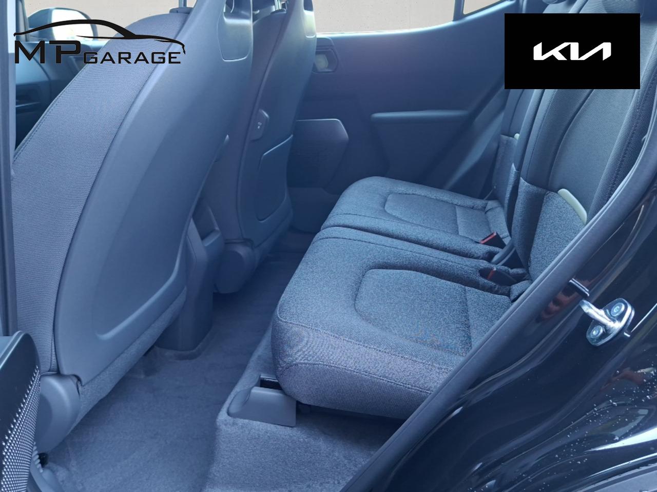 KIA EV2 61 kWh Air 4P-image-13