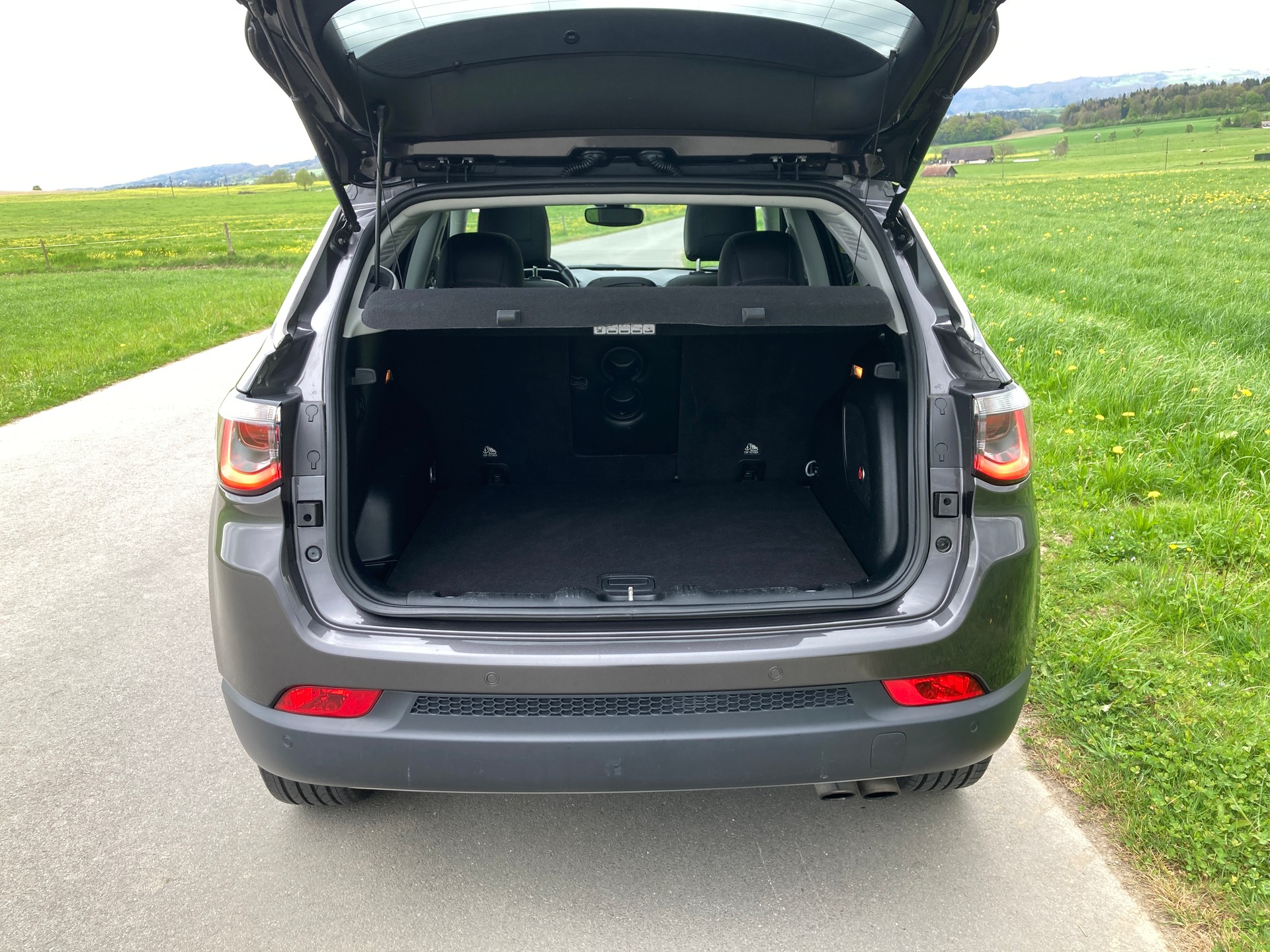 JEEP Compass 1.4 Turbo Limited AWD 9ATX-image-5