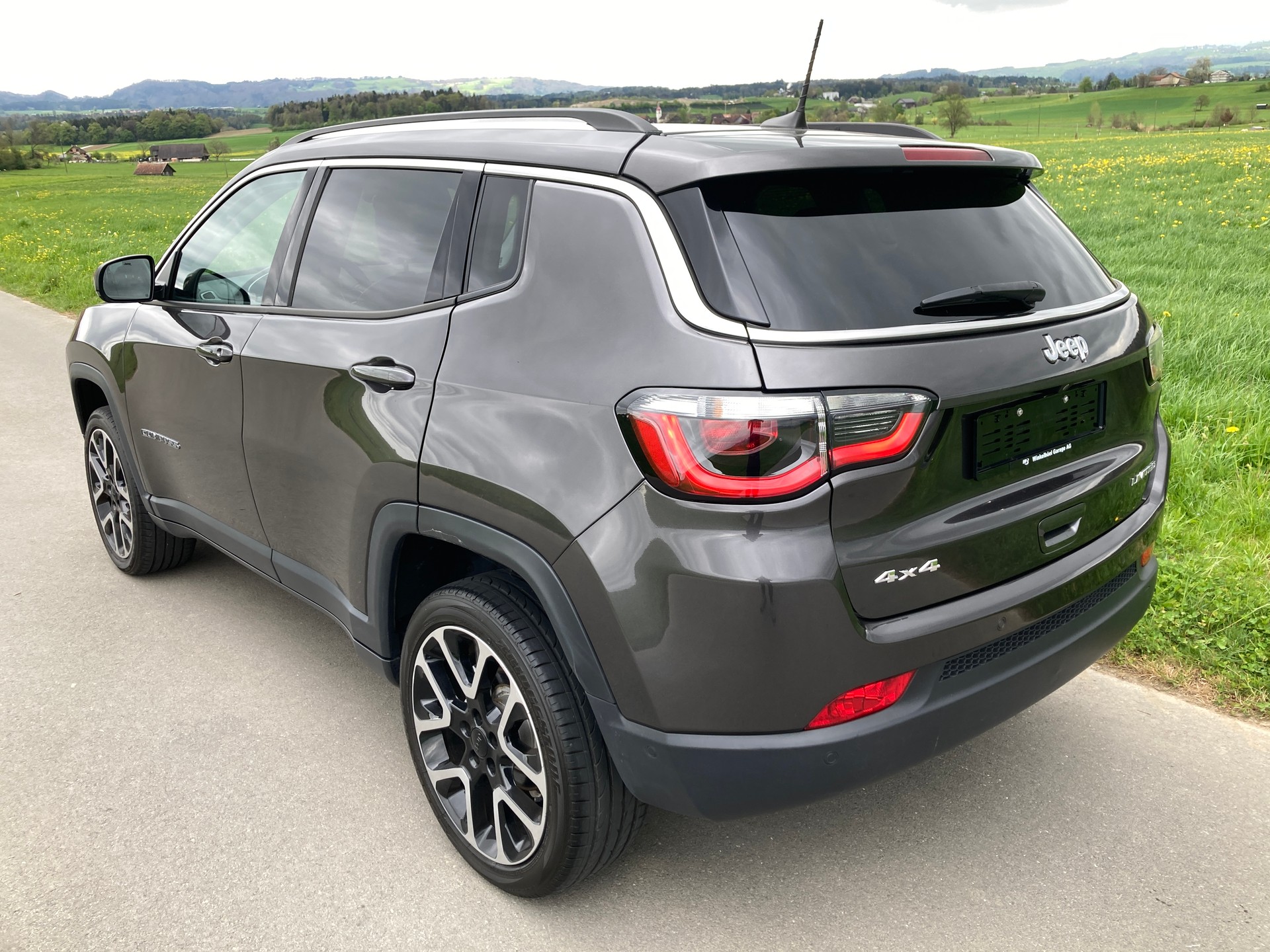JEEP Compass 1.4 Turbo Limited AWD 9ATX-image-3