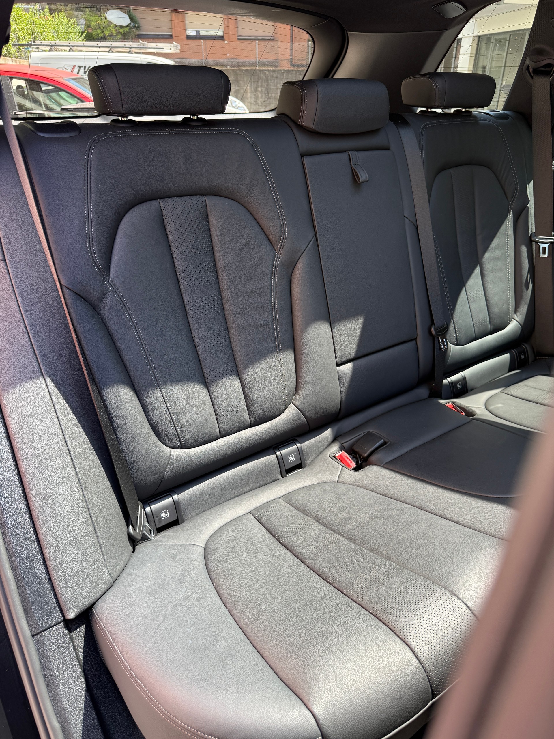 BMW X5 xDrive 48V 30d M Sport Steptronic-image-15
