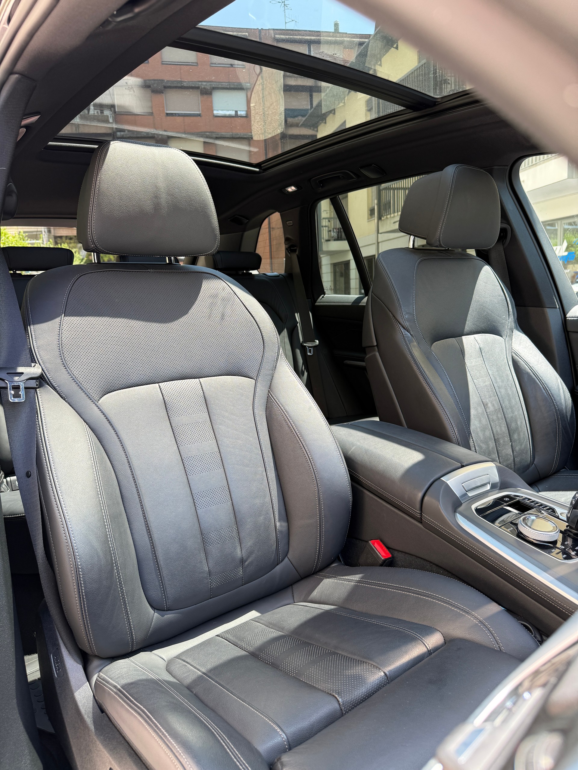 BMW X5 xDrive 48V 30d M Sport Steptronic-image-10