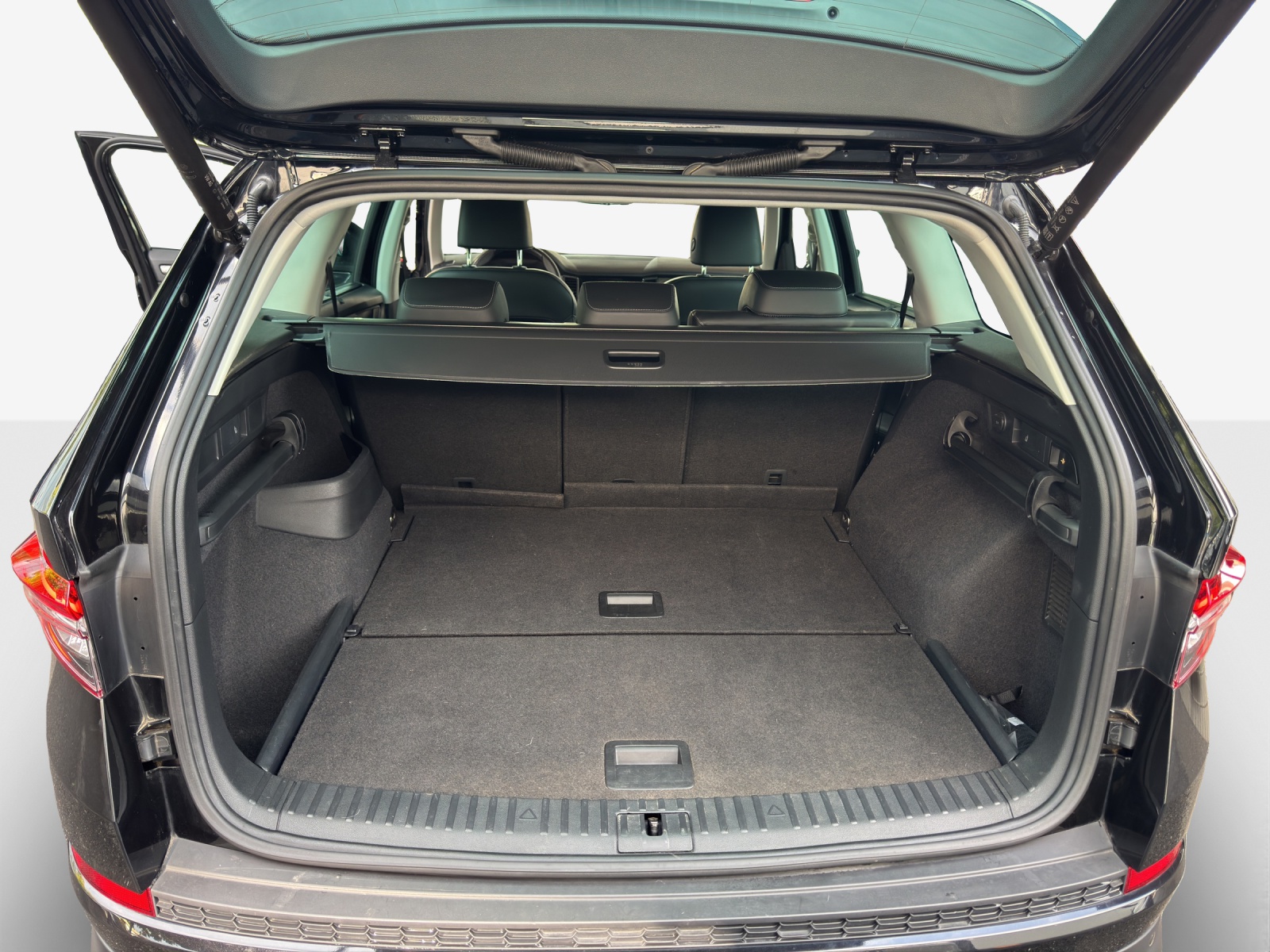 SKODA Kodiaq 2.0 TDI CR Style 4x4 DSG-image-12