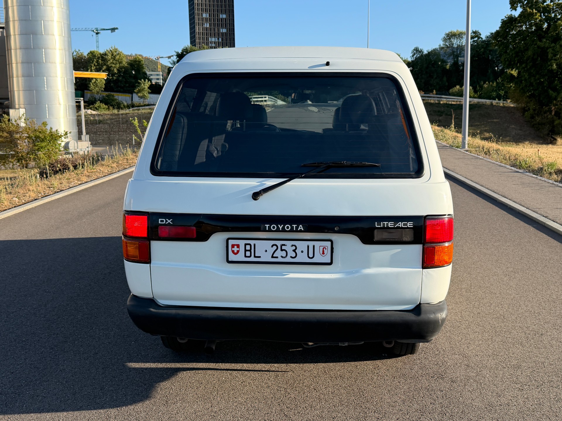 TOYOTA YR 22 LG-MDSEW Wagon-image-9