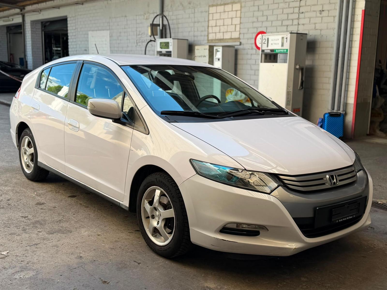 HONDA Insight 1.3i Hybrid Comfort CVT-image-1