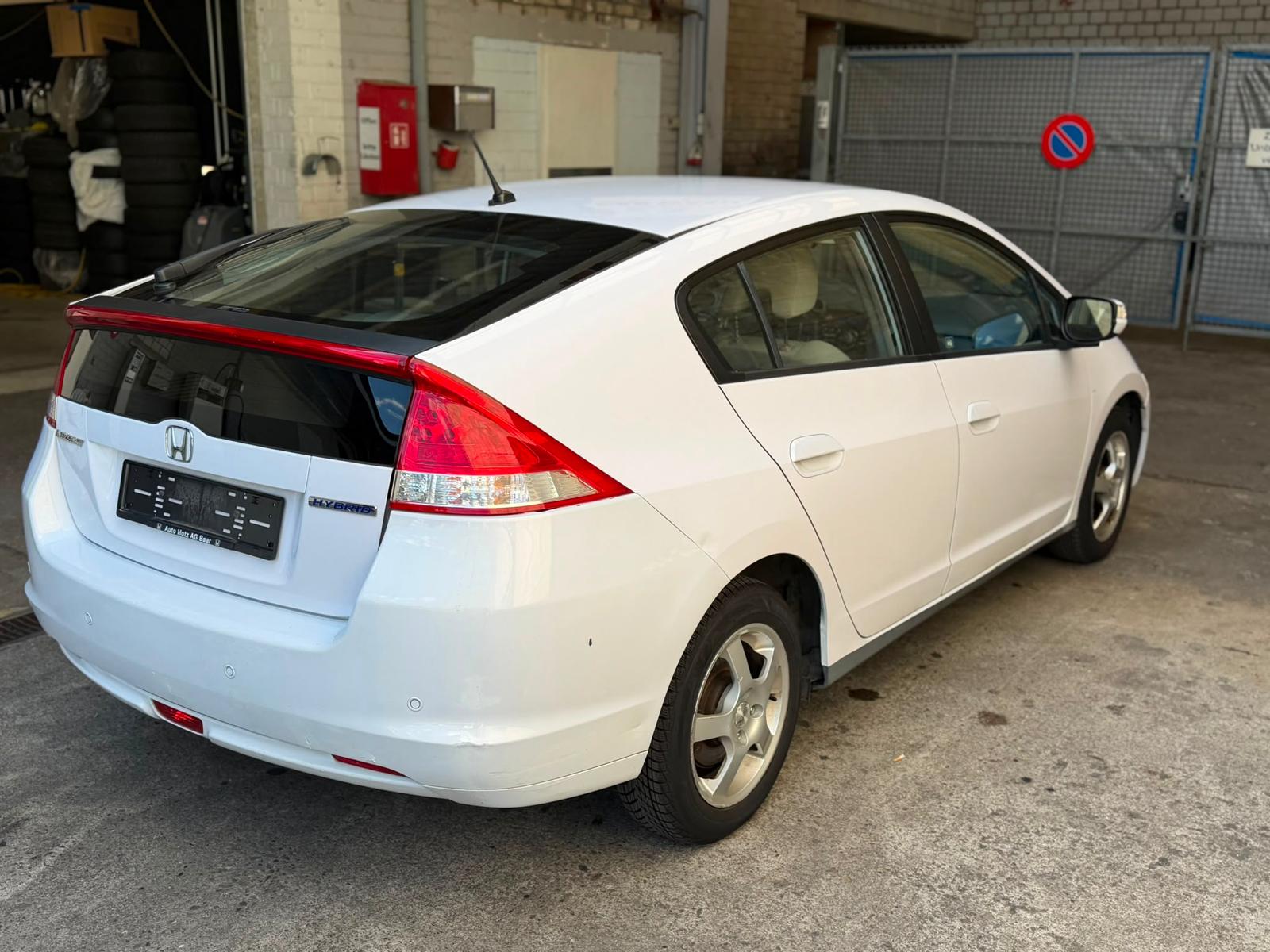 HONDA Insight 1.3i Hybrid Comfort CVT-image-3