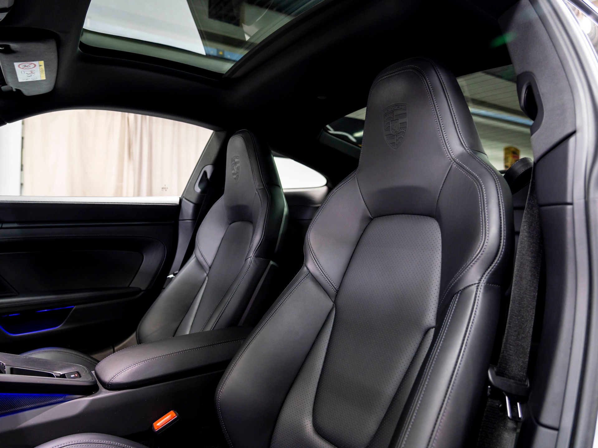 PORSCHE 911 Carrera GTS PDK-image-18