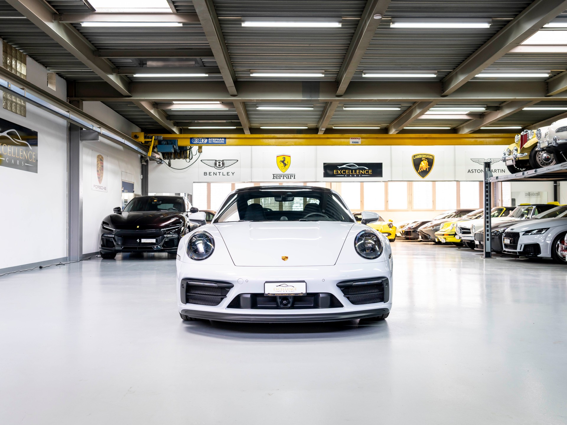 PORSCHE 911 Carrera GTS PDK-image-1