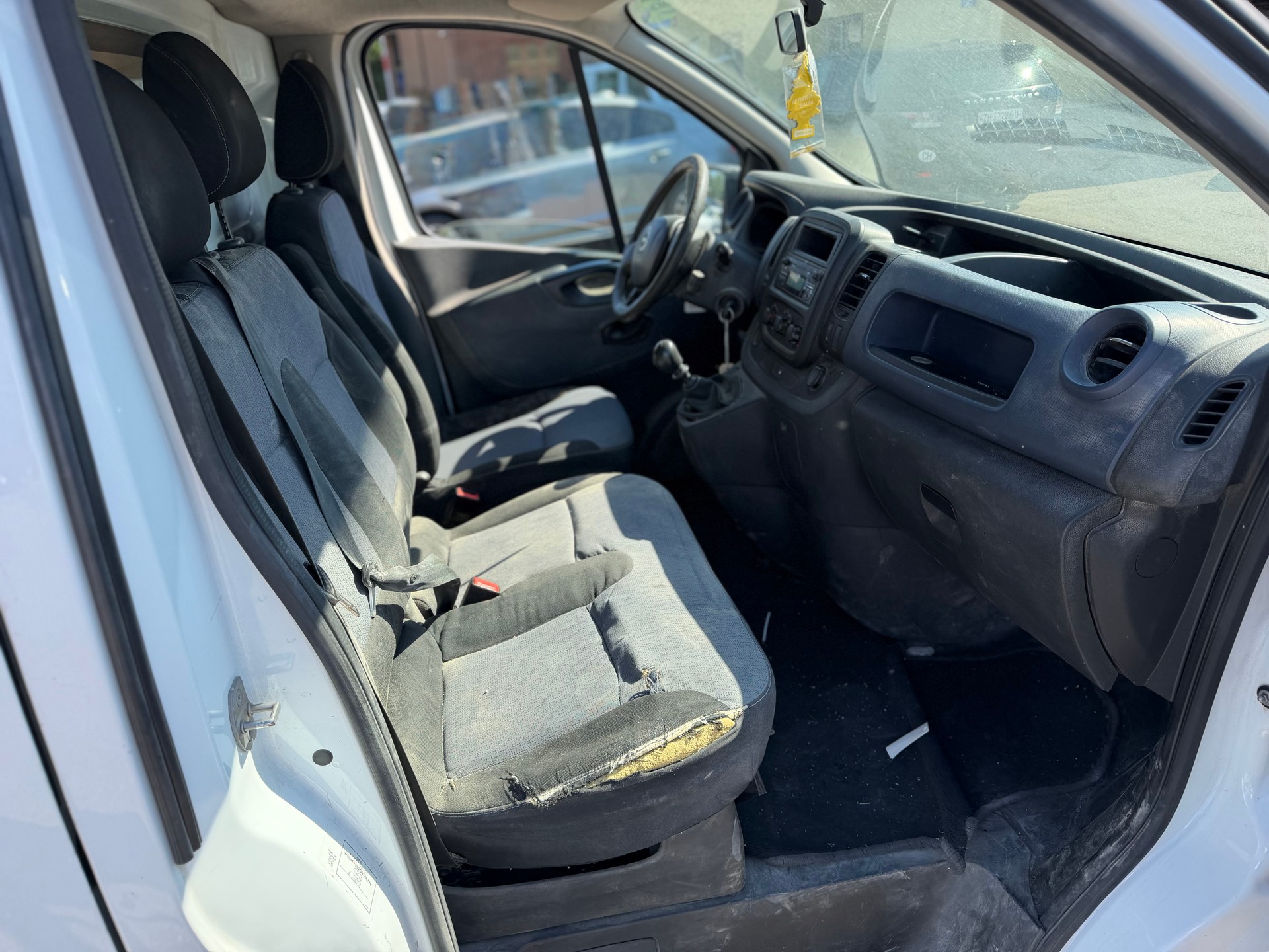 OPEL Vivaro 1.6 CDTI 2.7t L1H1-image-9