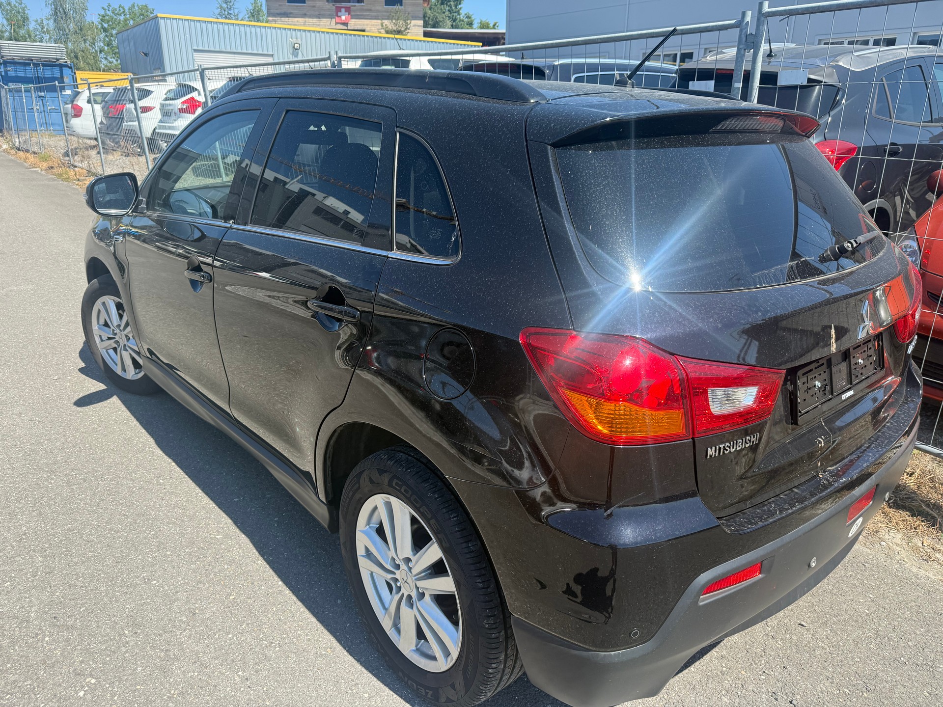 MITSUBISHI ASX 1.8 DID SuperJubilé 4WD-image-3