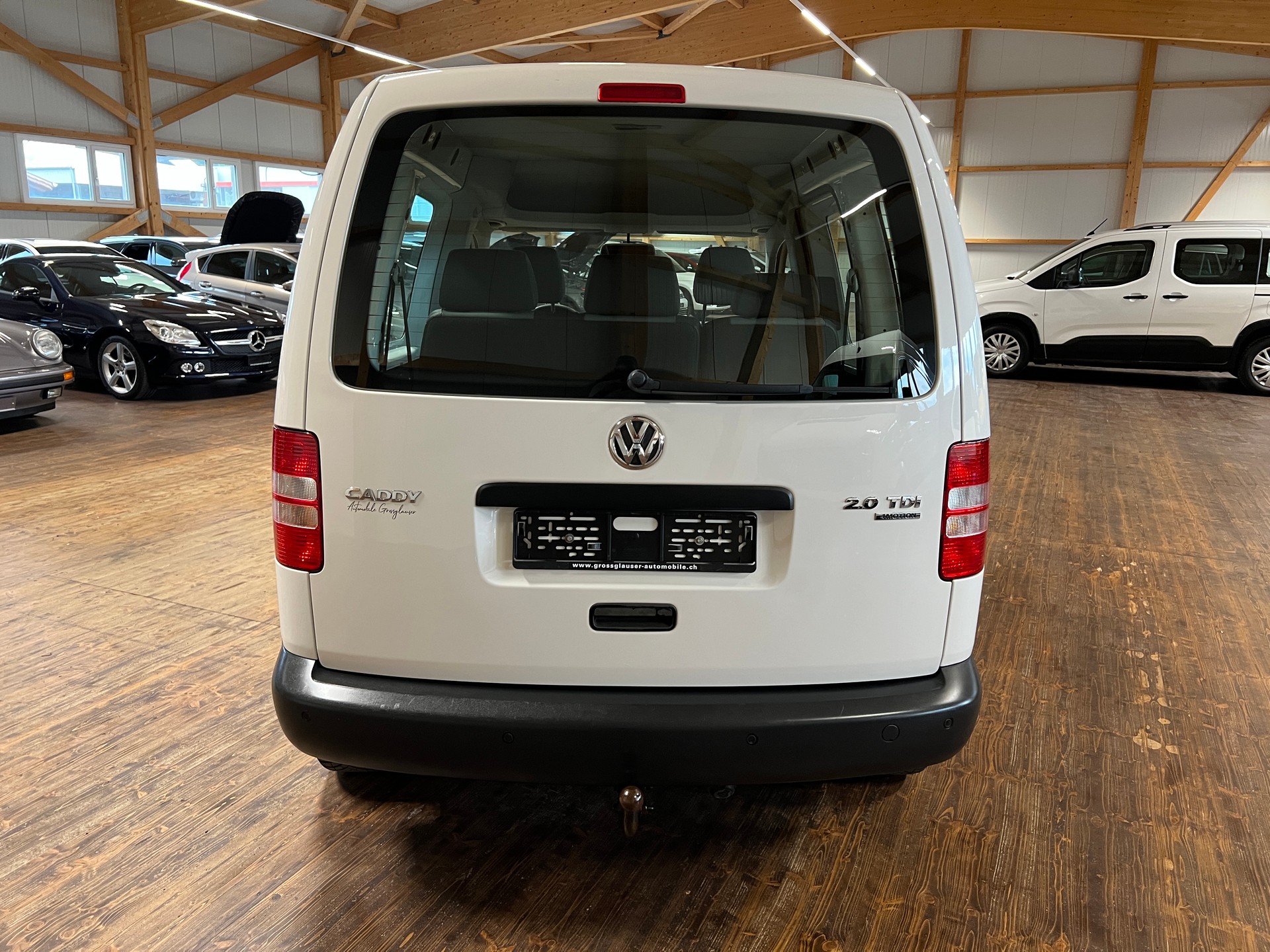 VW Caddy 2.0 TDI 4Motion-image-5