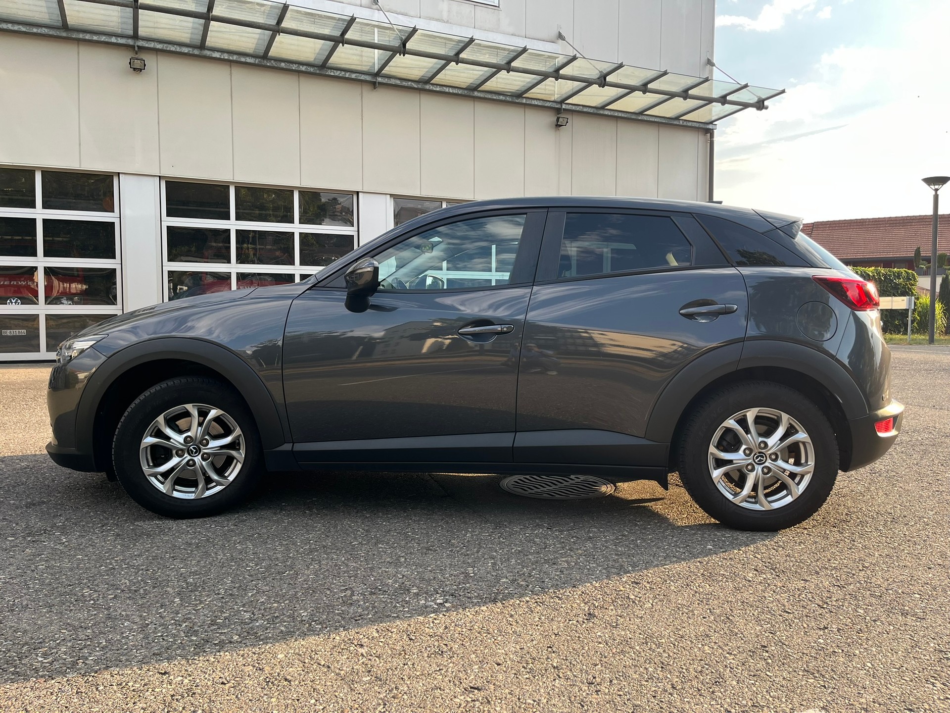 MAZDA CX-3 2.0 SKYACTIV-G 120 Ambition FWD-image-1