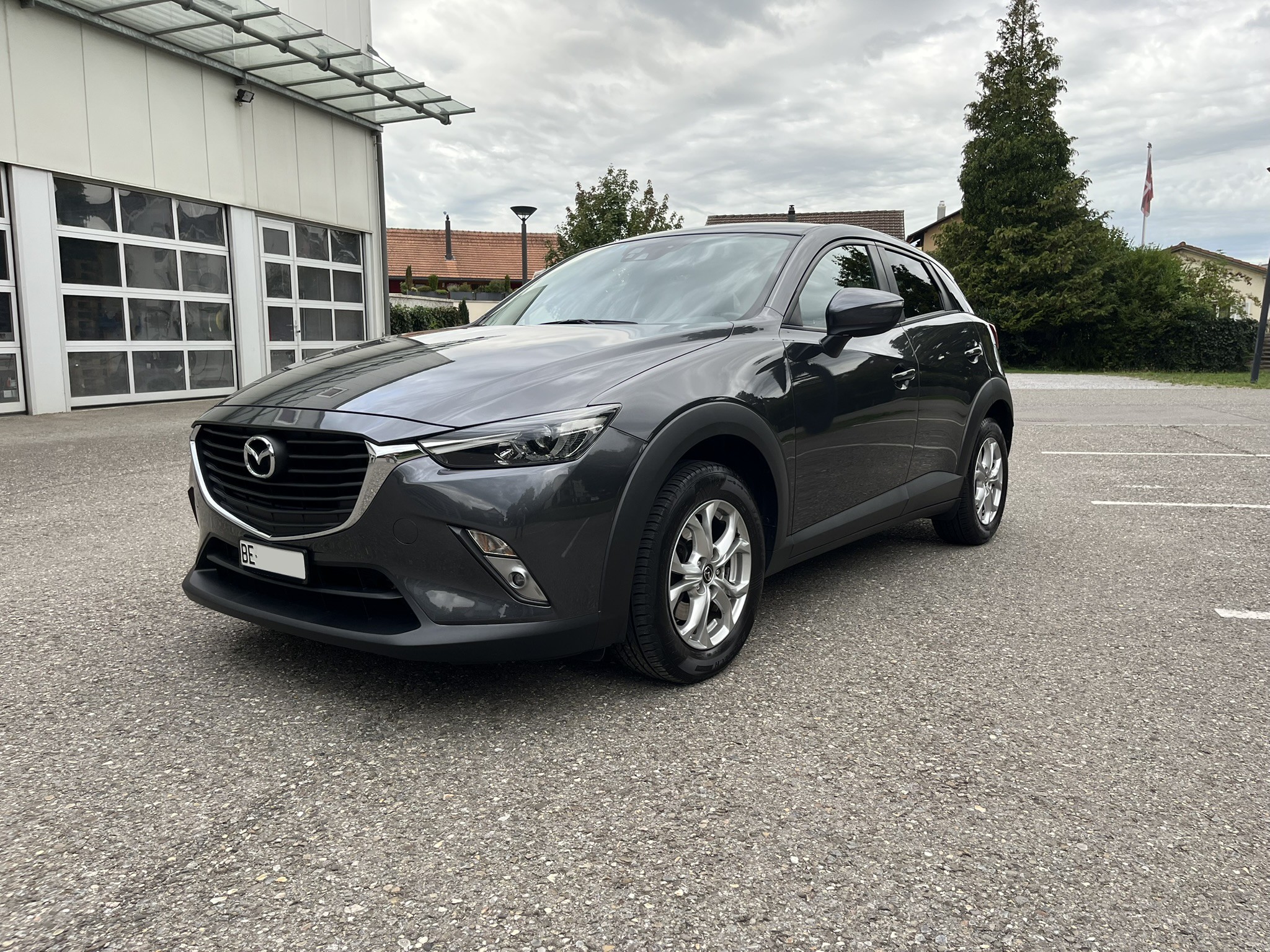 Car photo