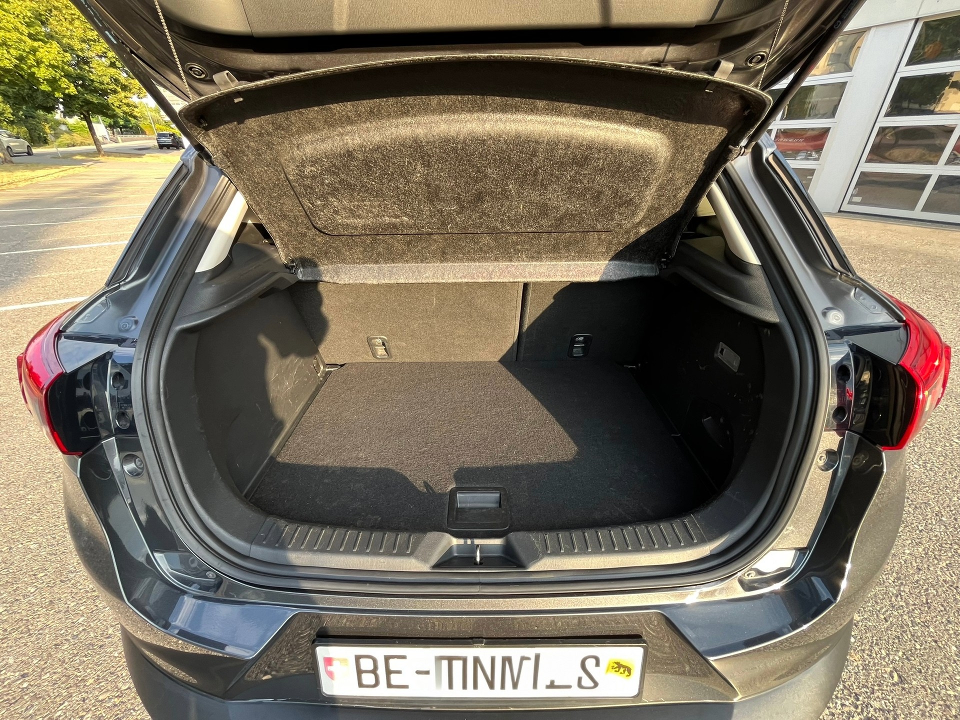 MAZDA CX-3 2.0 SKYACTIV-G 120 Ambition FWD-image-3