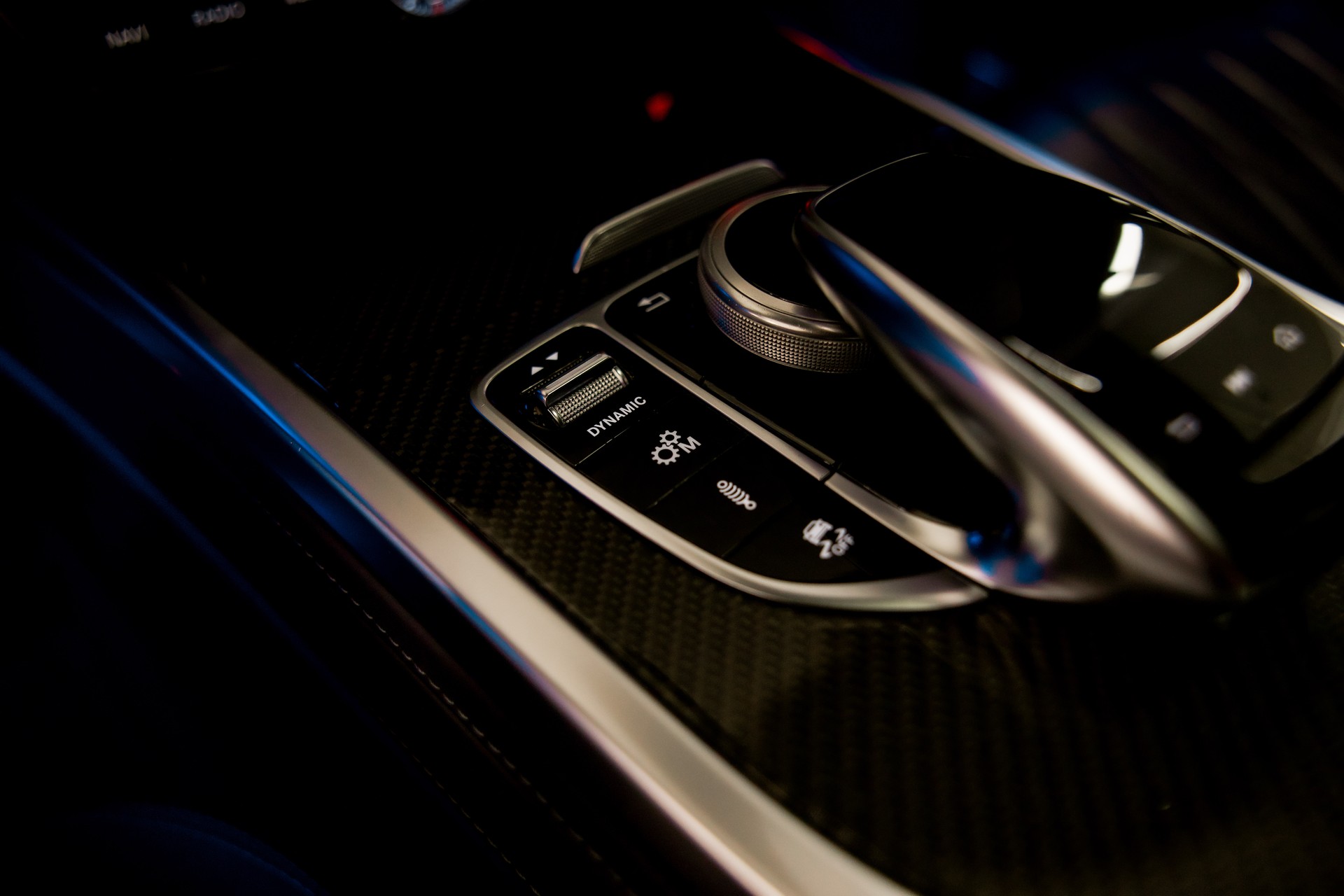 MERCEDES-BENZ G 63 AMG Speedshift Plus G-Tronic *CH-FAHRZEUG*-image-33