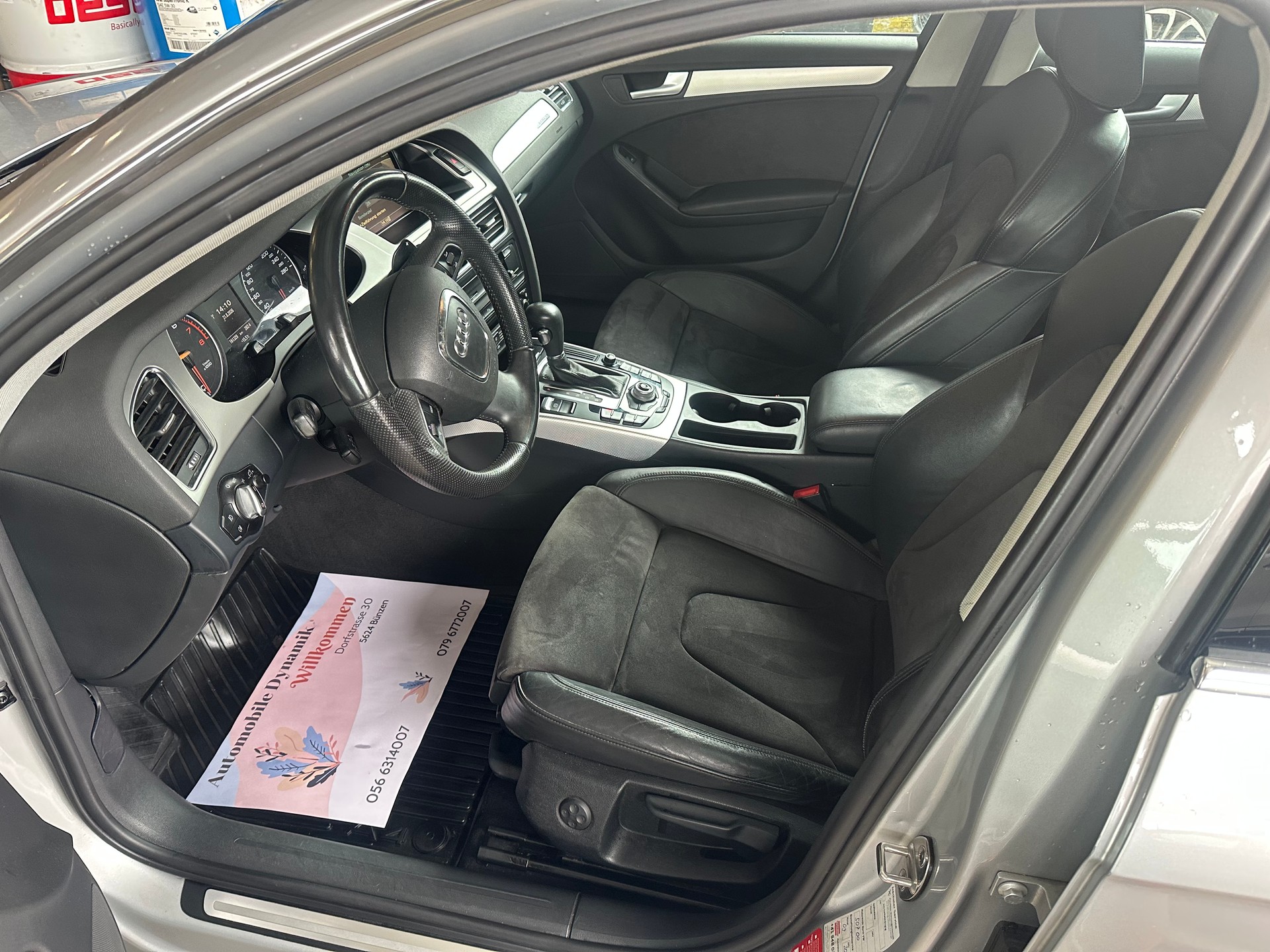AUDI A4 Avant 2.0 TFSI quattro S-tronic-image-9