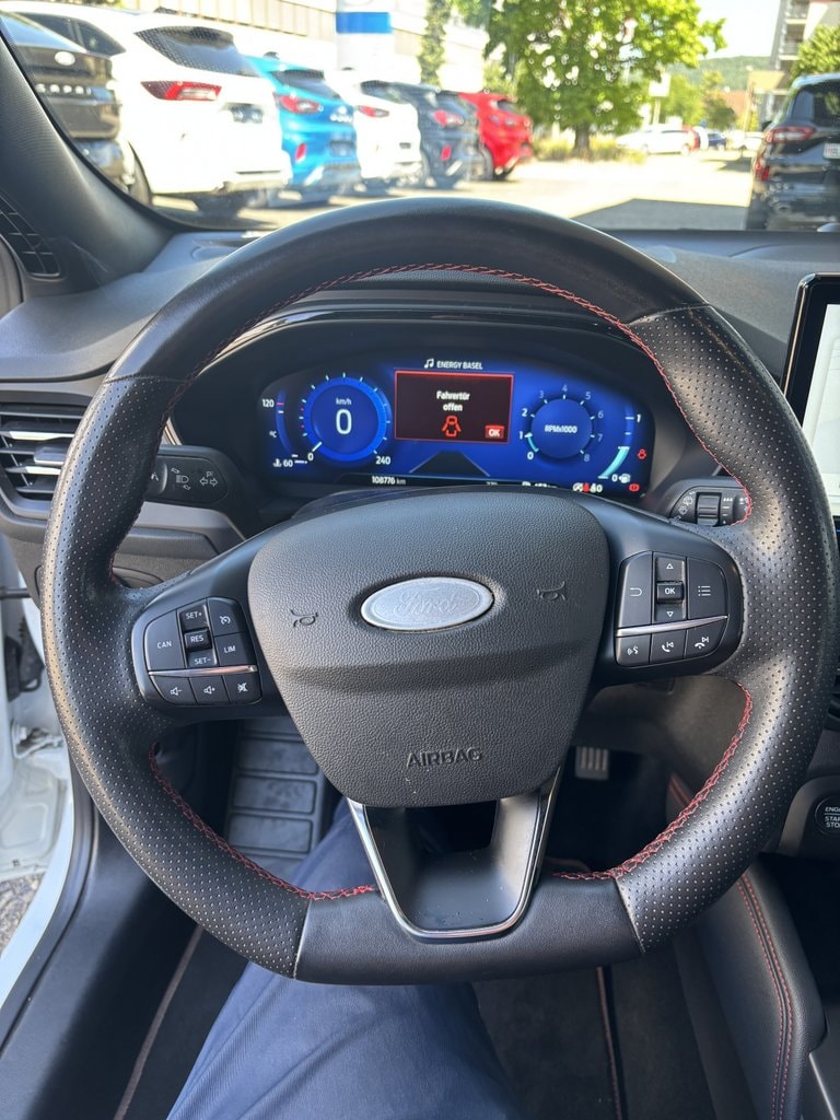 FORD Focus 1.0i EcoB Hybrid 155 ST-Line X-image-7