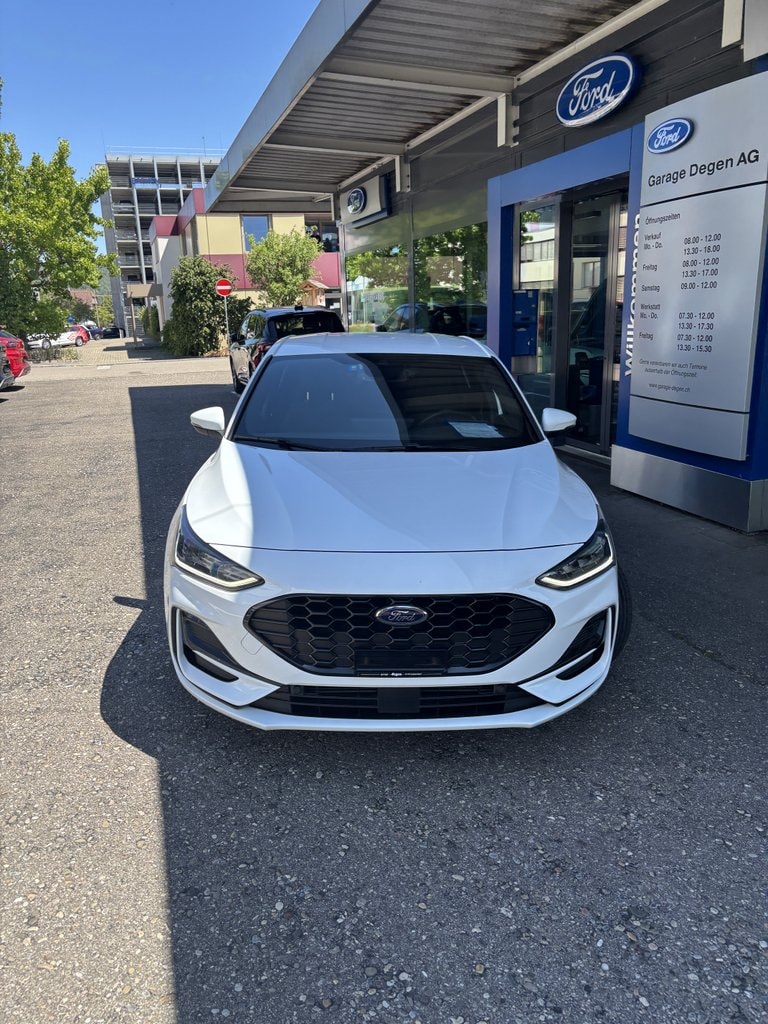 FORD Focus 1.0i EcoB Hybrid 155 ST-Line X-image-11