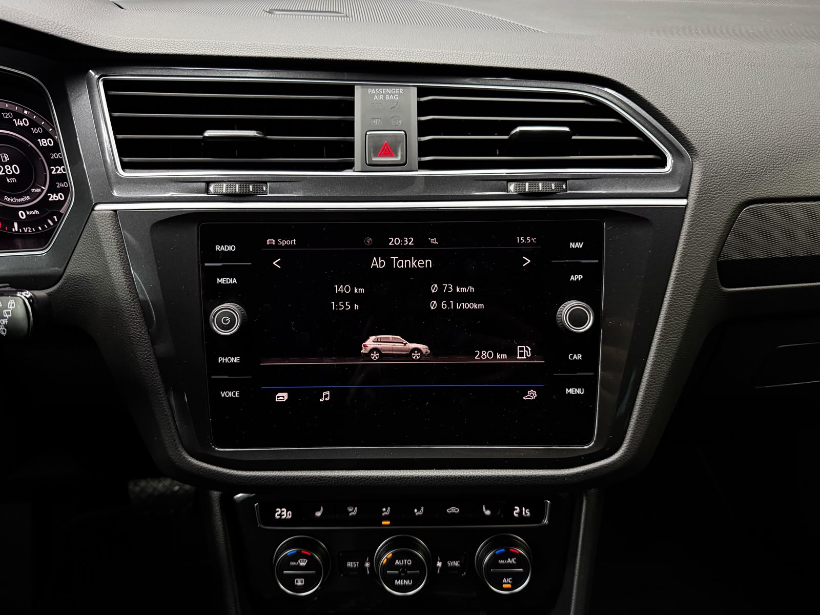 VW Tiguan 2.0 TDI SCR 4Motion DSG *AHK*-image-14